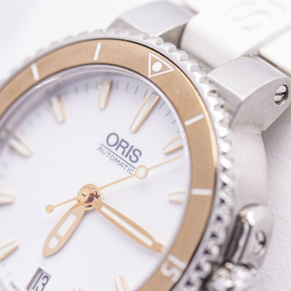 Oris AQUIS DATA Caucho blanco relè In condizioni ottime in vendita a Barcelona, CT