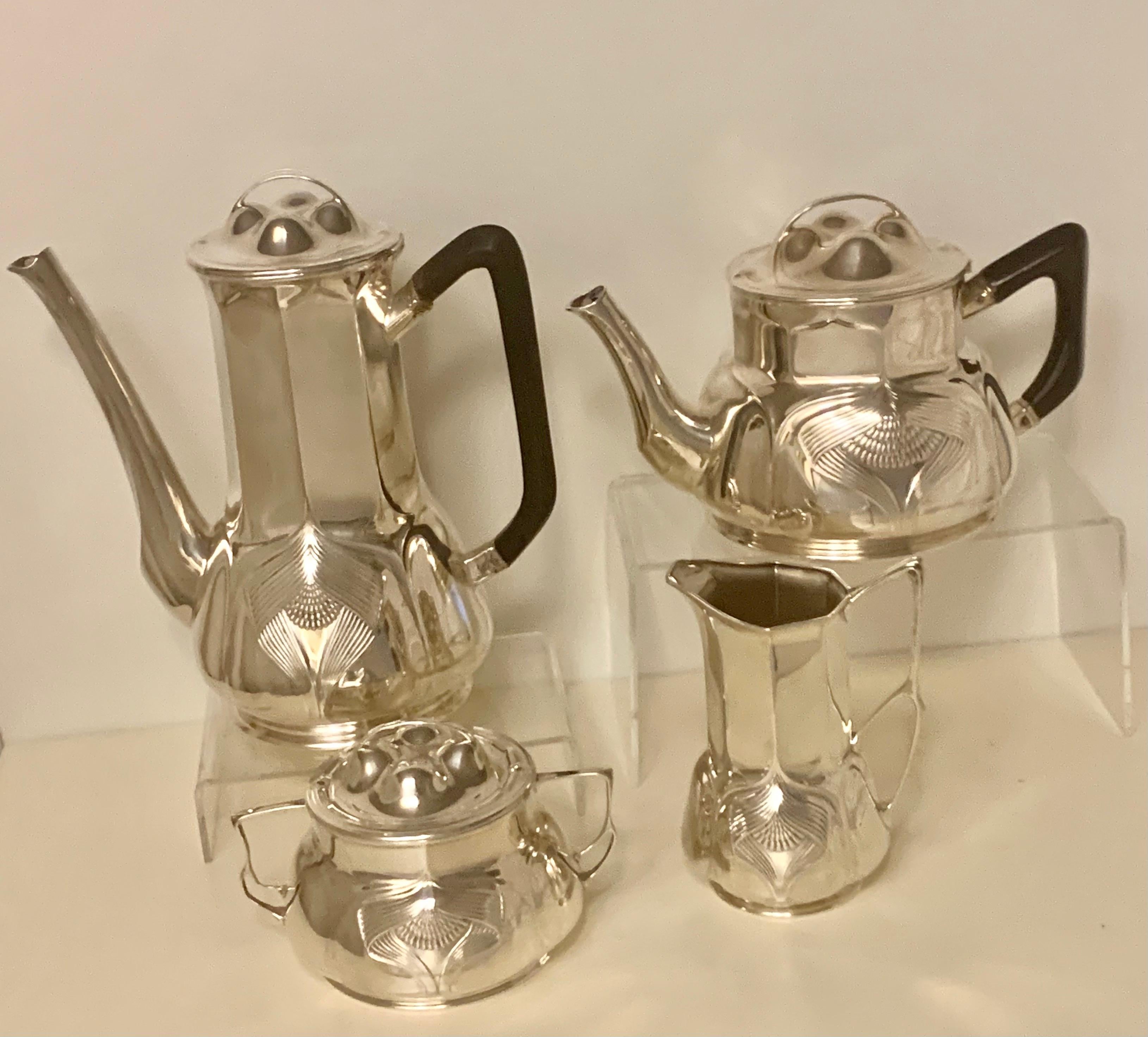 Orivit Jugendstil Sterling Silver Four-Piece Tea and Coffee Service For Sale 5