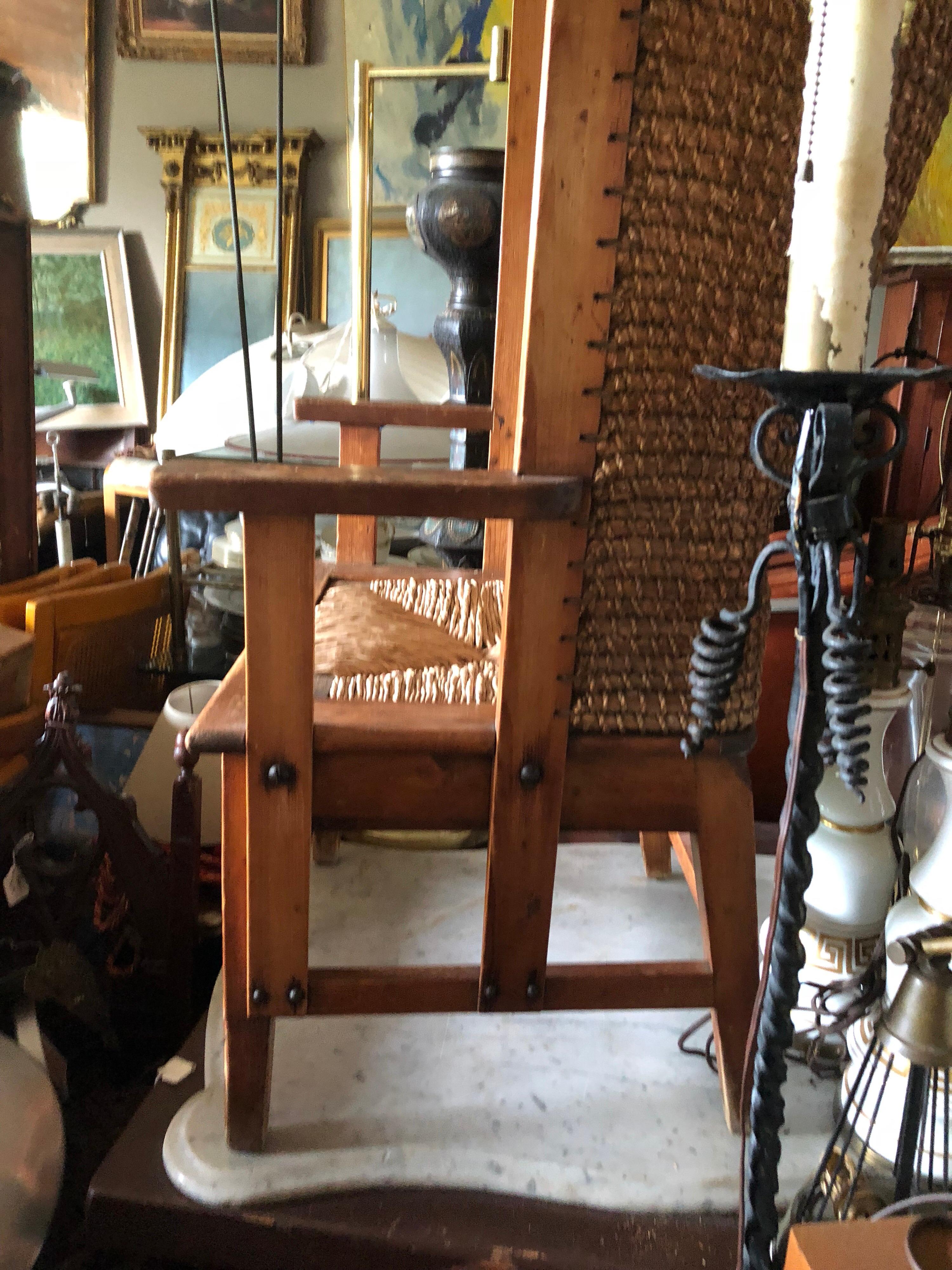 Fait main Chaise écossaise du 19ème siècle à capuche Orkney en vente