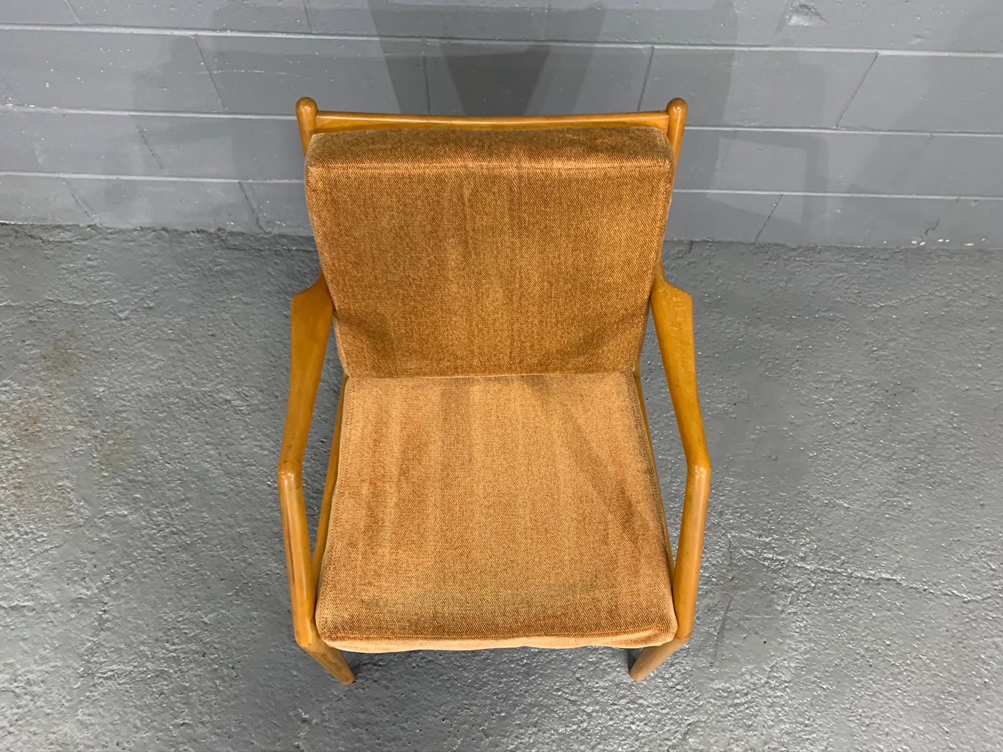 Mid-Century Modern Orla Molgaard Nielsen for France & Daverkosen Beech Lounge Chair, Denmark For Sale
