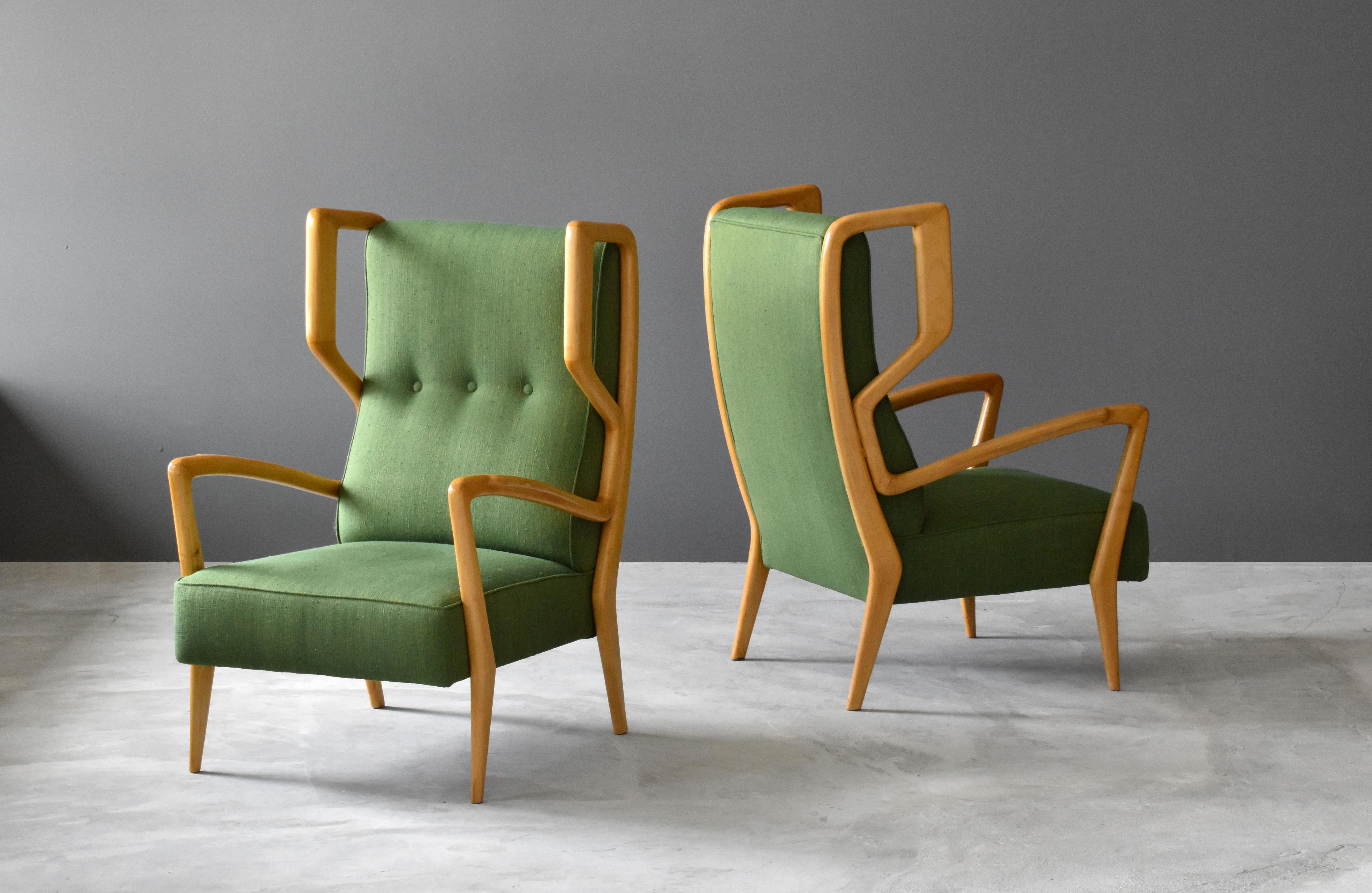 Mid-Century Modern Orlando Orlandi, Rare Lounge Chairs, Green Fabric, Wood, Brianza, Italy, 1948