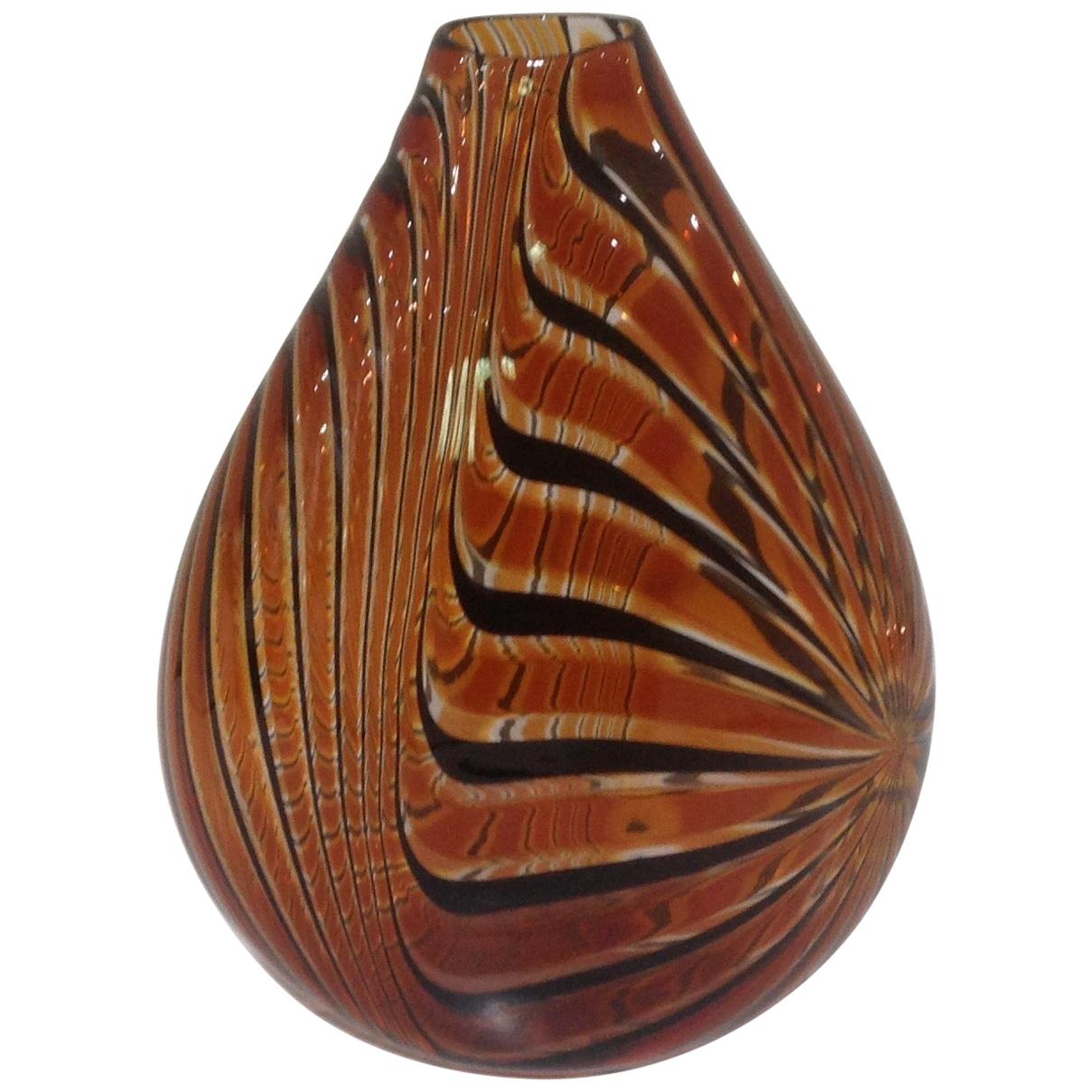 Orlando Zennaro Signed Spiral Decoration Murano Art Glass Vase For Sale
