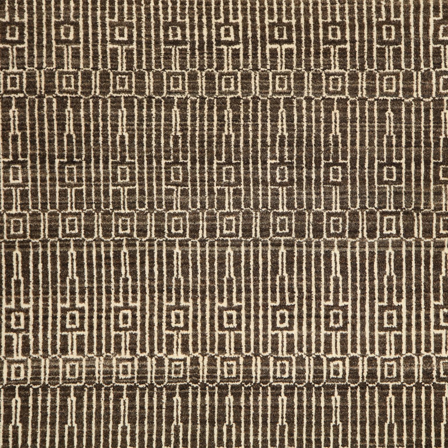 Handgeknüpfter zeitgenössischer Perserteppich aus Wolle, Creme und Naturgrau, 6' x 9' (Indisch) im Angebot