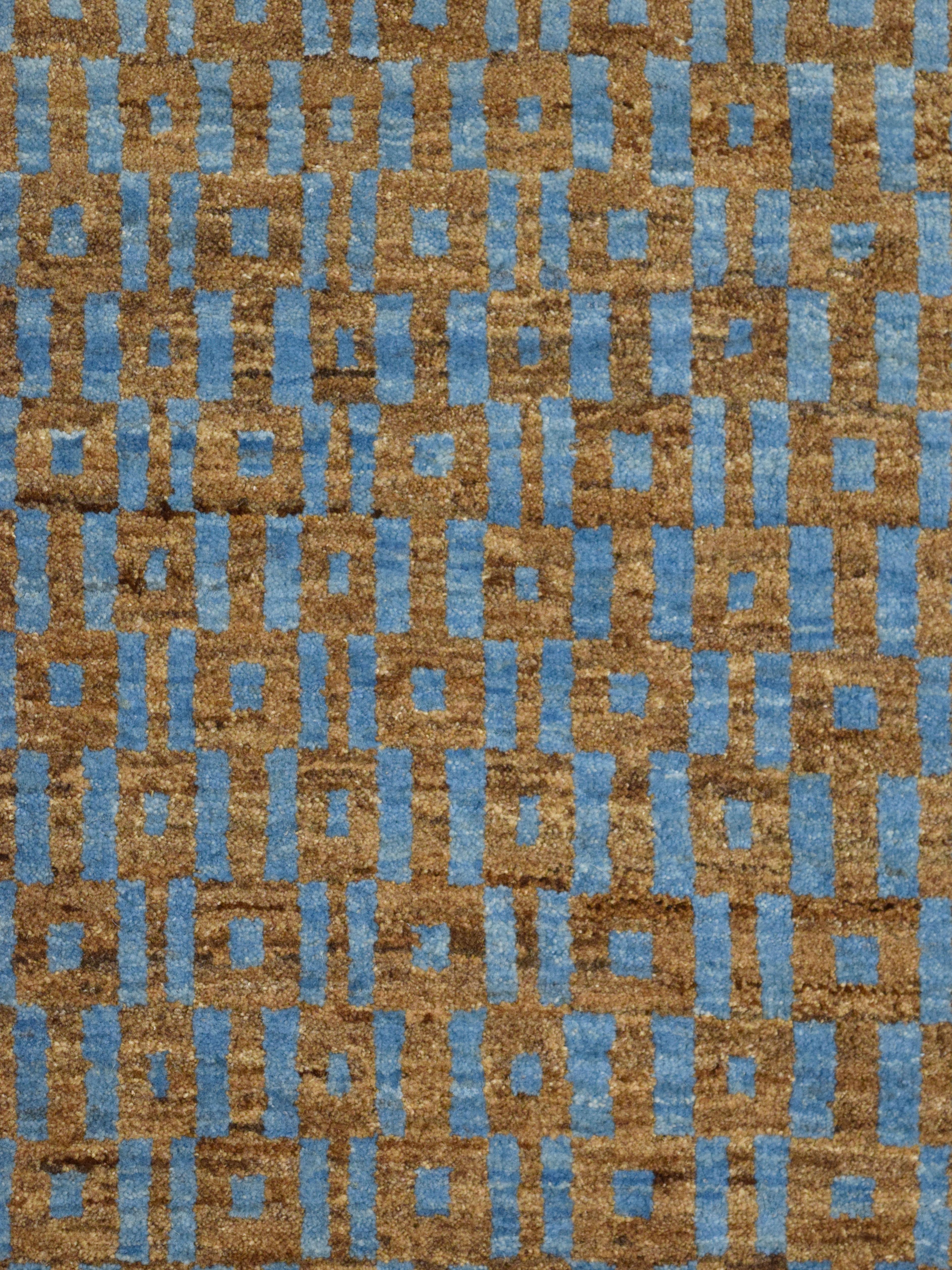 Teinture végétale Orley Shabahng, noué à la main, tapis persan en laine Art déco, bleu, Brown, 5'x 12'. en vente