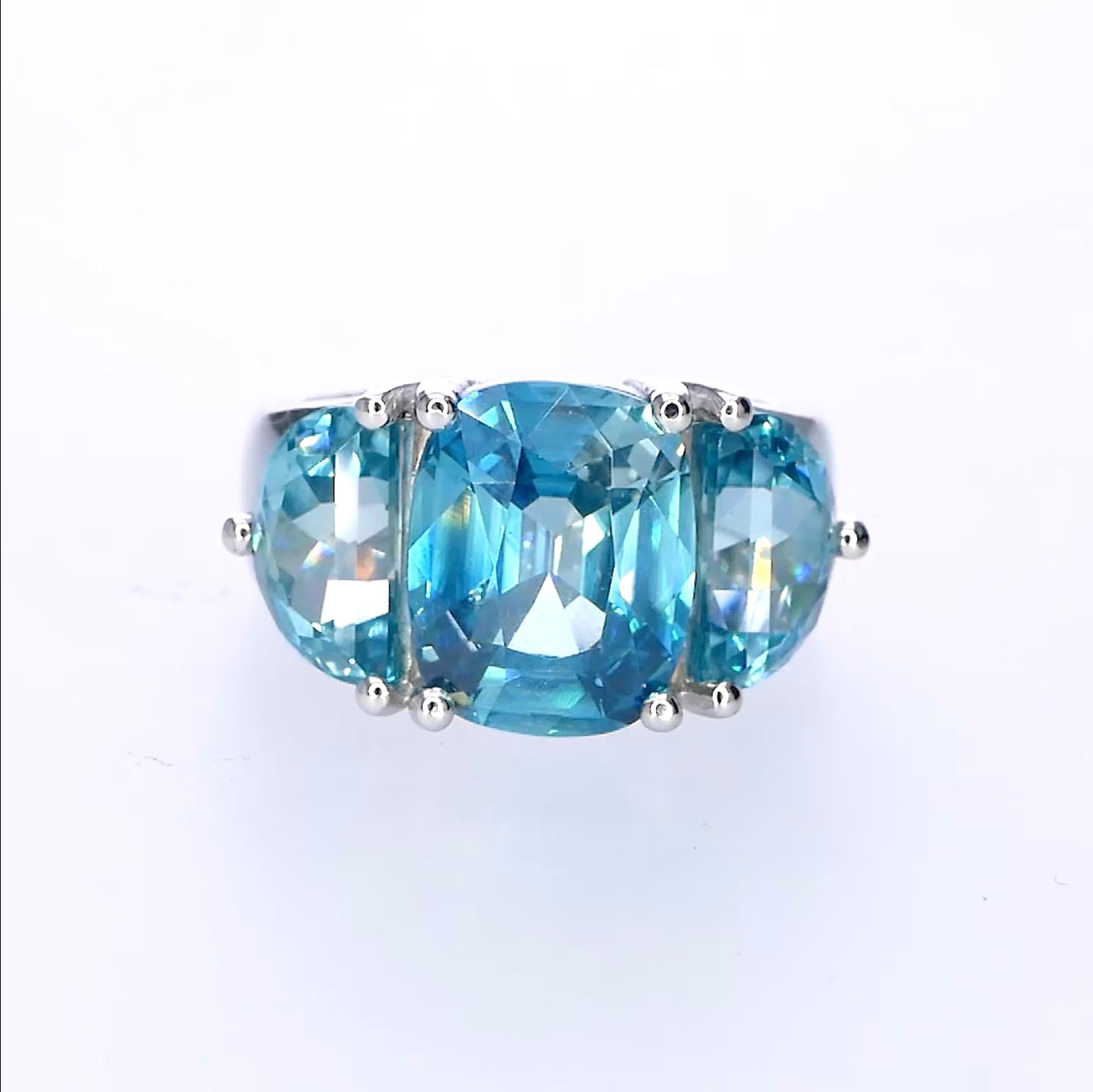 Contemporary Orloff of Denmark, 14.4 ct Natural Blue Zircon Ring in 925 Sterling Silver For Sale