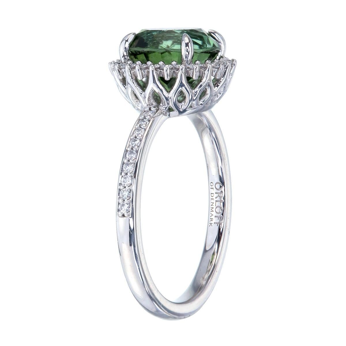 Contemporary Orloff of Denmark, GIA - 2.60 ct Olive Green Tourmaline Ring set in 950 Platinum For Sale