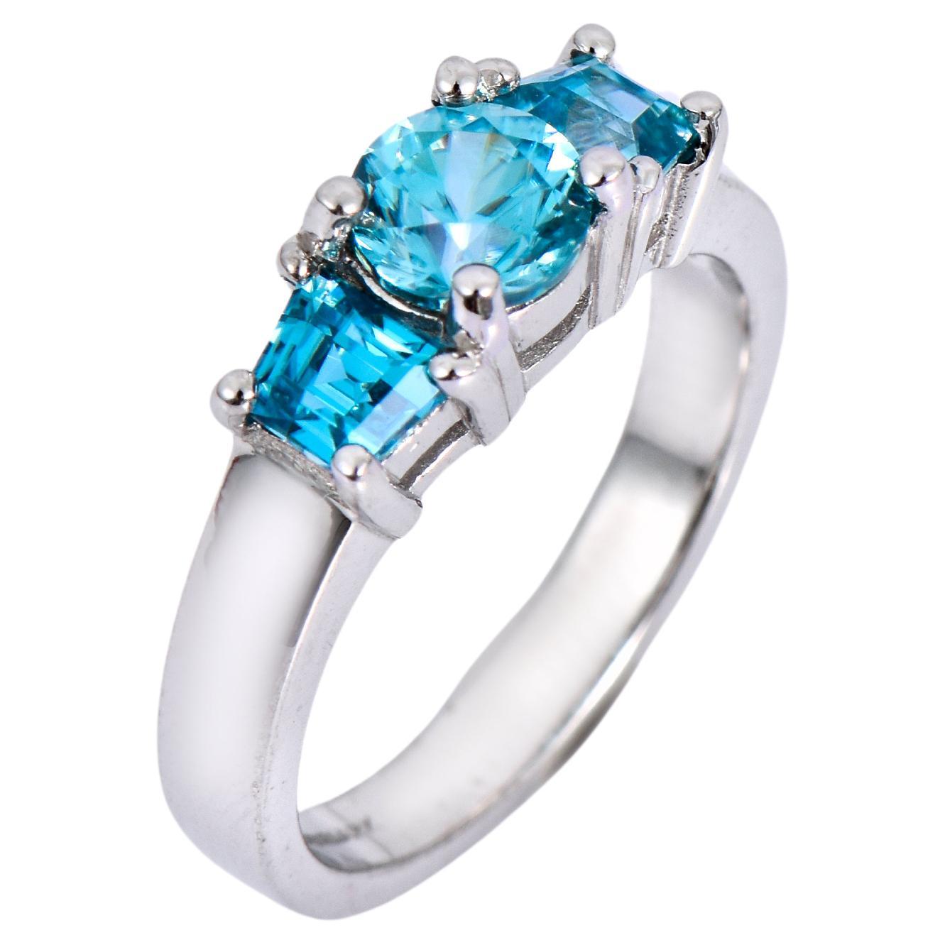 Orloff of Denmark, 2.65 ct Natural Blue Zircon Ring in 925 Sterling Silver For Sale