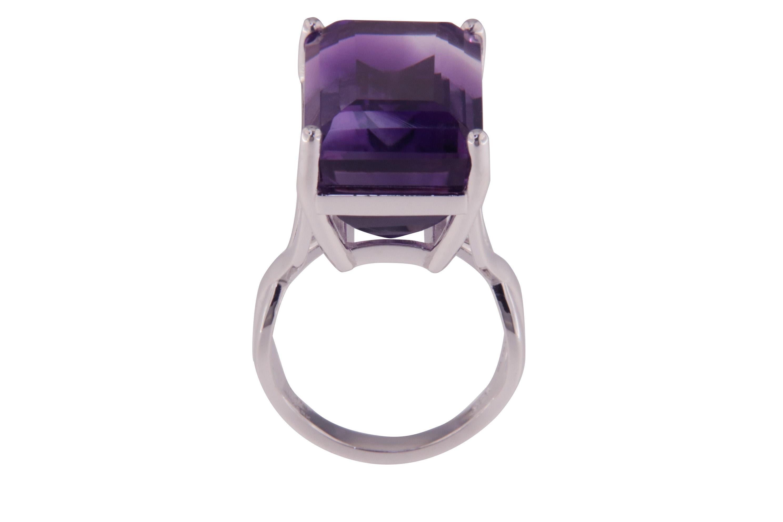 Orloff of Denmark, 29.65 carat Amethyst Ring in 925 Sterling Silver In New Condition In Hua Hin, TH
