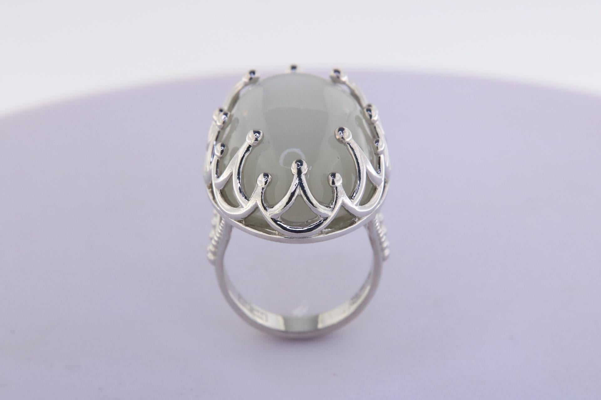 Contemporary Orloff of Denmark, 40.90 carat Moonstone Ring in 925 Sterling Silver For Sale