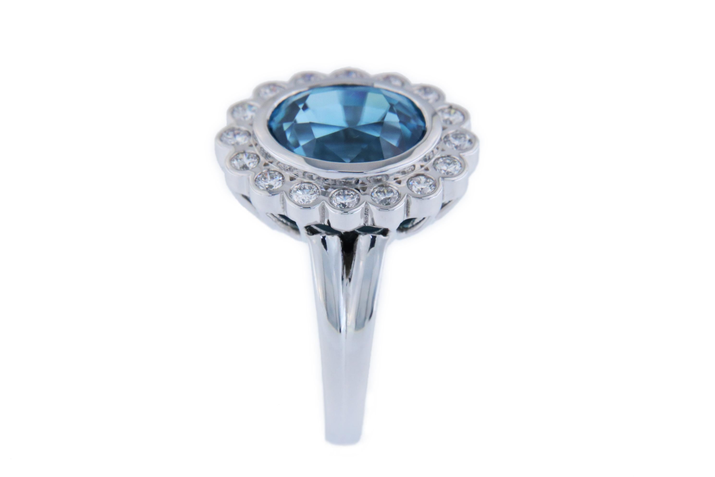 Contemporary Orloff of Denmark, 6 ct Natural Blue Zircon Diamond Ring in 925 Sterling Silver For Sale