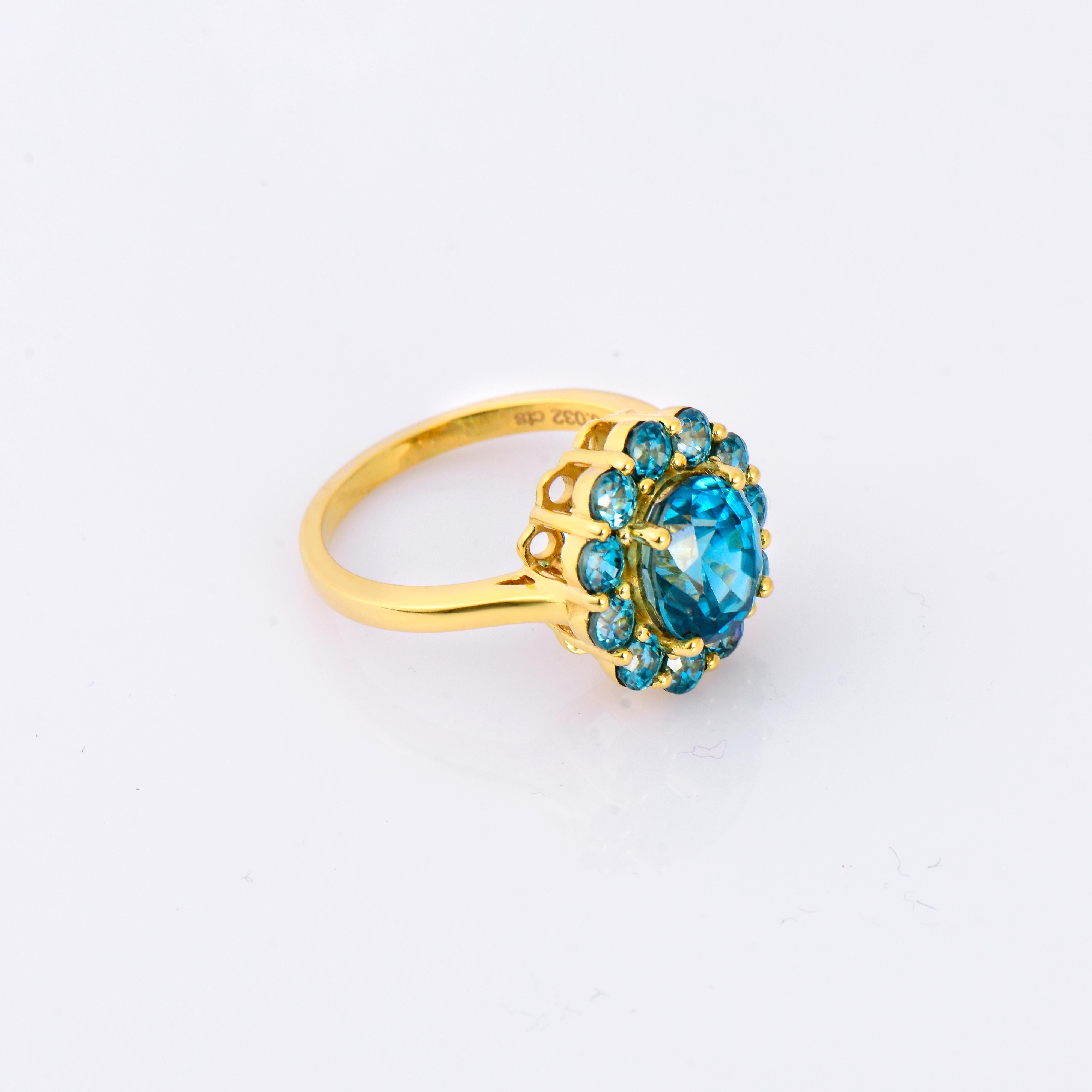 Mixed Cut Orloff of Denmark, 6 ct Natural Blue Zircon Ring in 10 Karat Gold For Sale