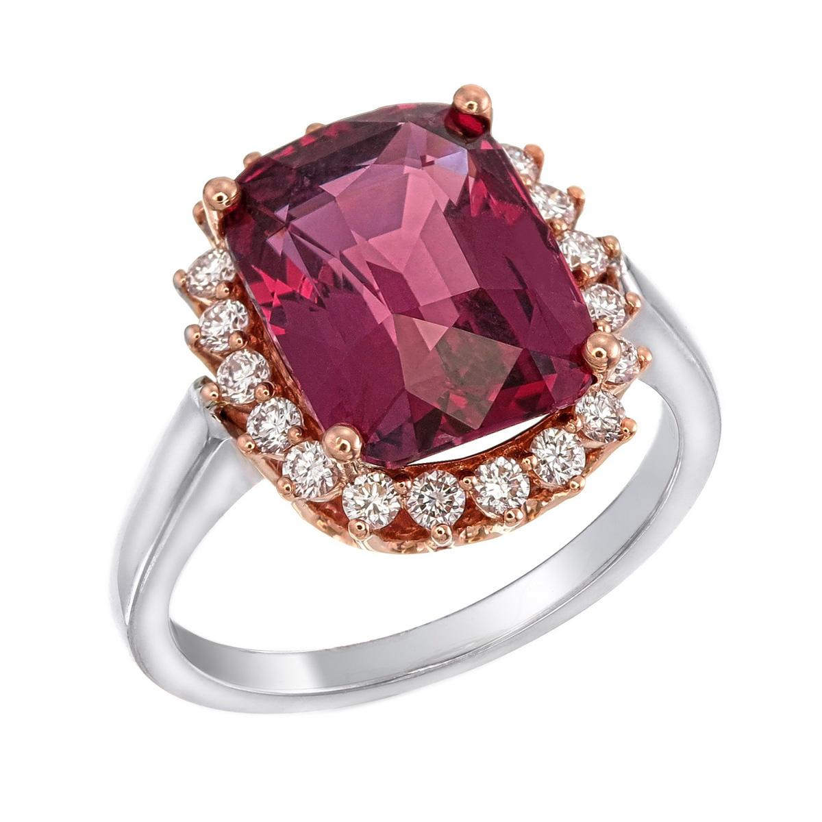 Orloff of Denmark's own; ''Scarlet Wreath'
Gorgeous 6.40 carat pinkish red spinel cocktail ring set with a rose gold crown of 20 SI1, F-colored diamonds.
The ring features a mesmerizing central spinel gemstone, embraced by the warm hues of rose gold