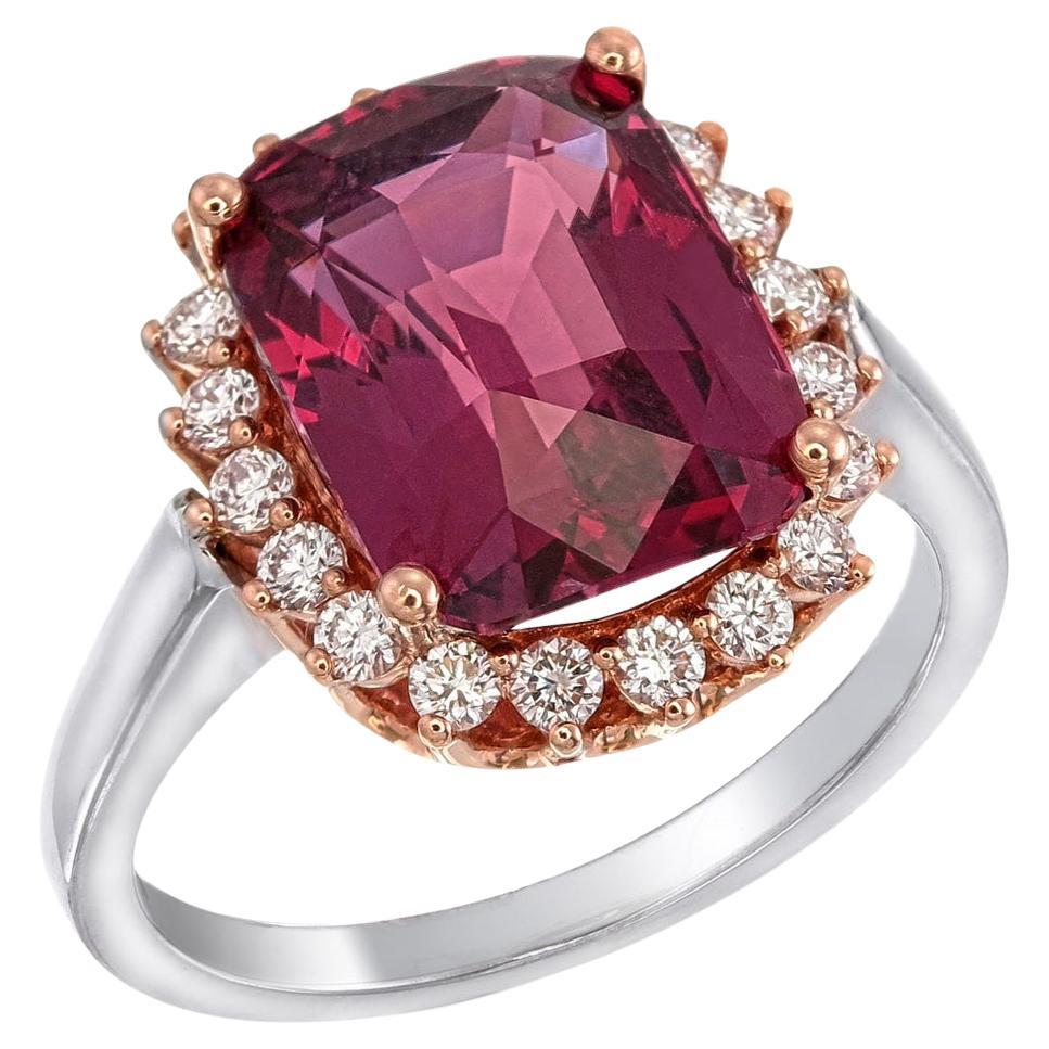 Orloff of Denmark, 6.40 ct Pinkish Red Spinel Diamond Ring in 18 Karat Gold For Sale