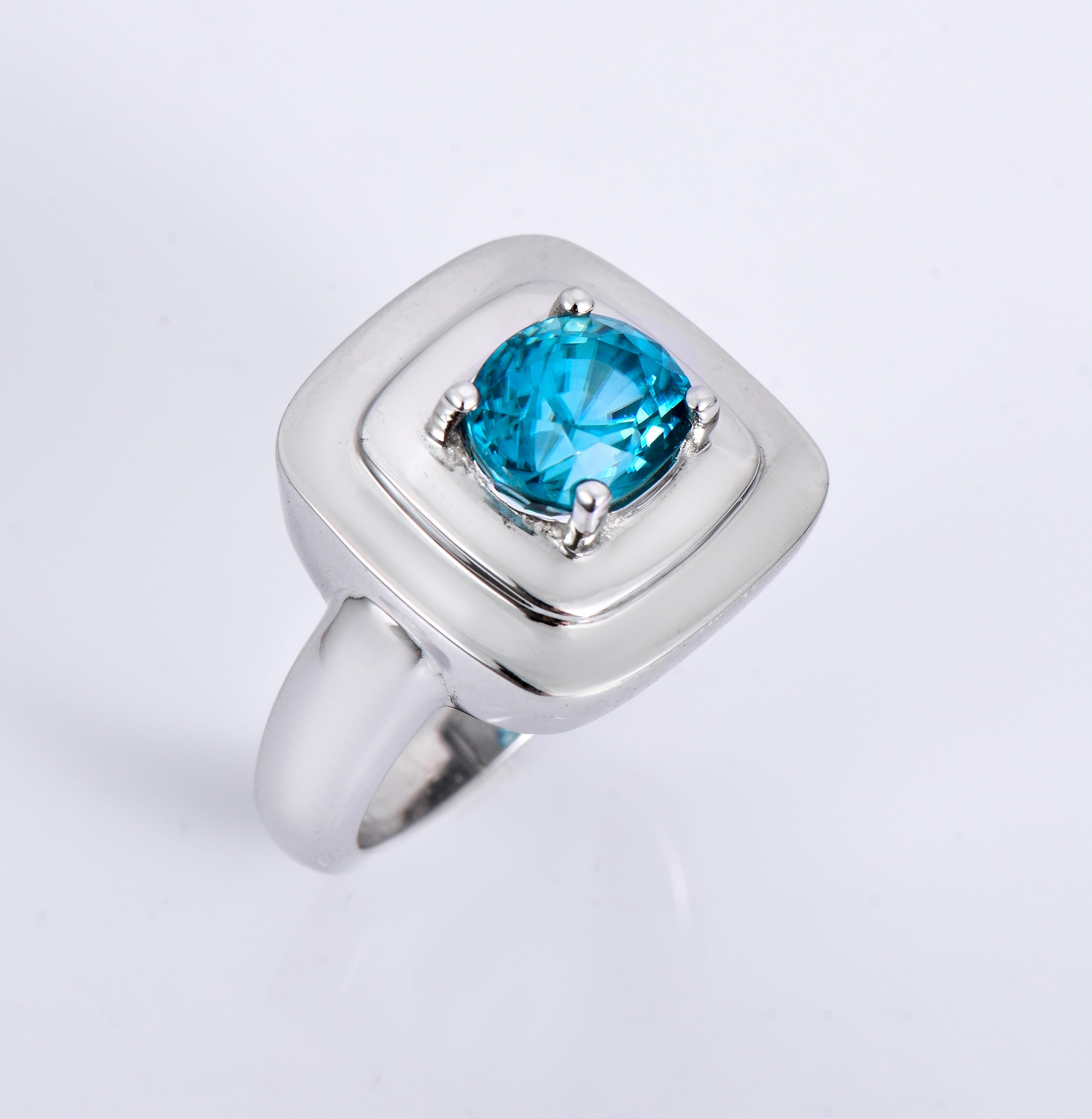 Orloff of Denmark; 925 Sterling Silver Ring set with a 6.62 carat Natural Blue Zircon

This ring is an expression of minimalist elegance, hand-crafted in 925 Sterling Silver with a sculptural design that speaks to a modern aesthetic. Its centerpiece