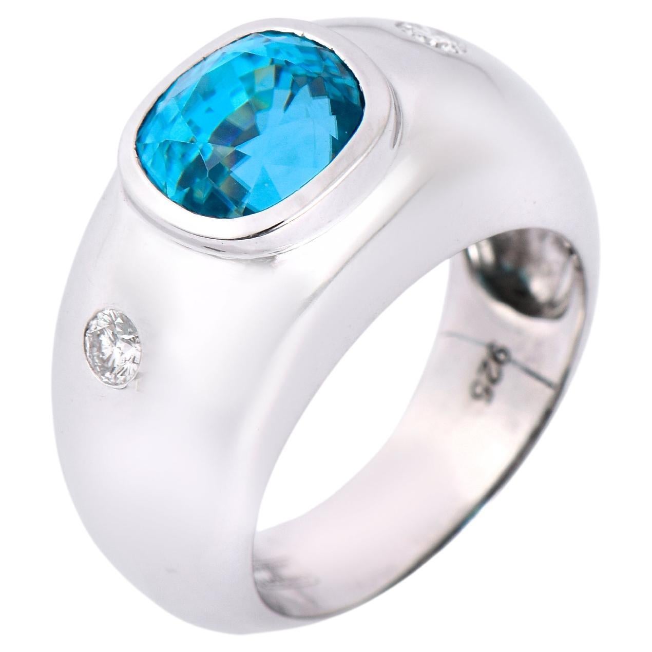 Orloff of Denmark, 7.2 ct Blue Zircon Diamond Silver Ring en vente