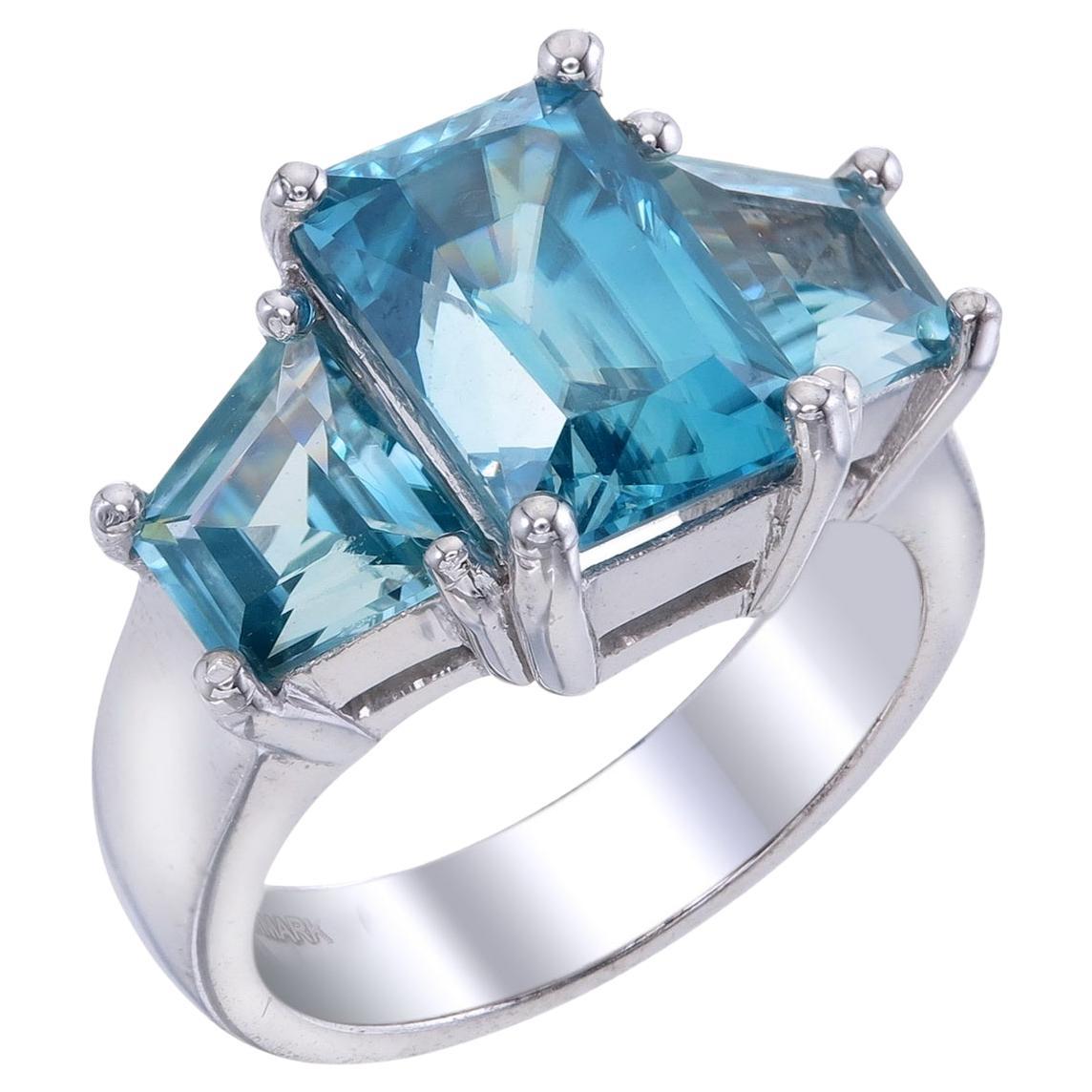 Orloff of Denmark, 8.5 ct Blue Zircon Three-Stone Ring set in Sterling Silver For Sale