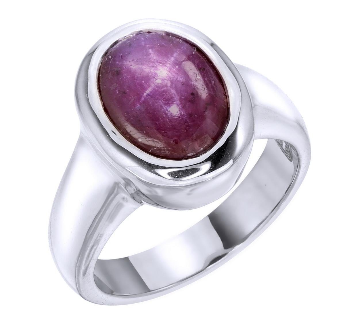 Orloff of Denmark; 8.52 Karat Sternrubin Silberring.

Dieser Ring ist Teil eines dreiteiligen Sets mit atemberaubenden Rubinen, die mit einem außergewöhnlichen Sterneffekt versehen sind. 
Das sternförmige Phänomen, das als 