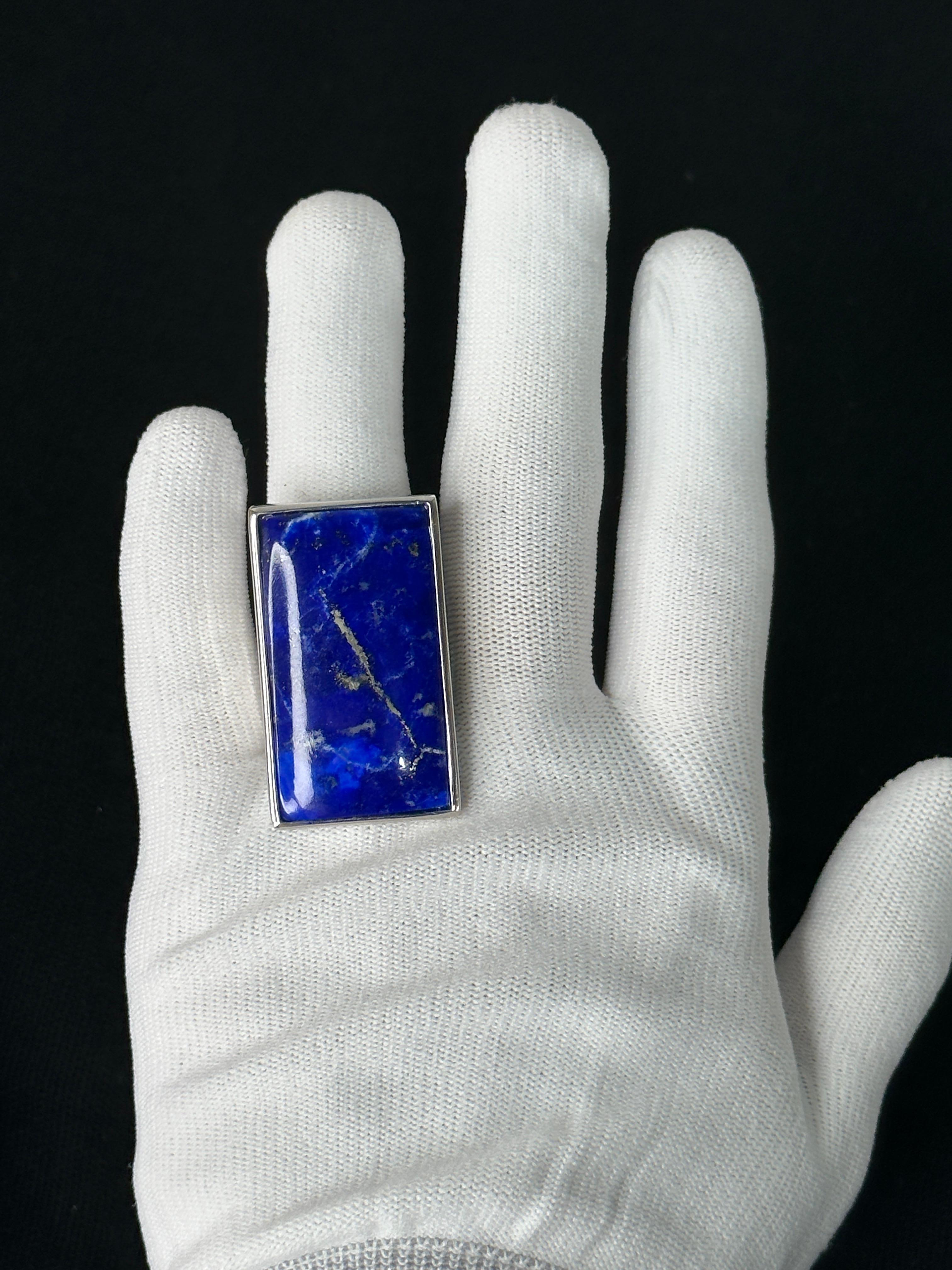 Orloff of Denmark, Massive 38 carat Lapis Lazuli Sterling Silver Ring  In New Condition In Hua Hin, TH