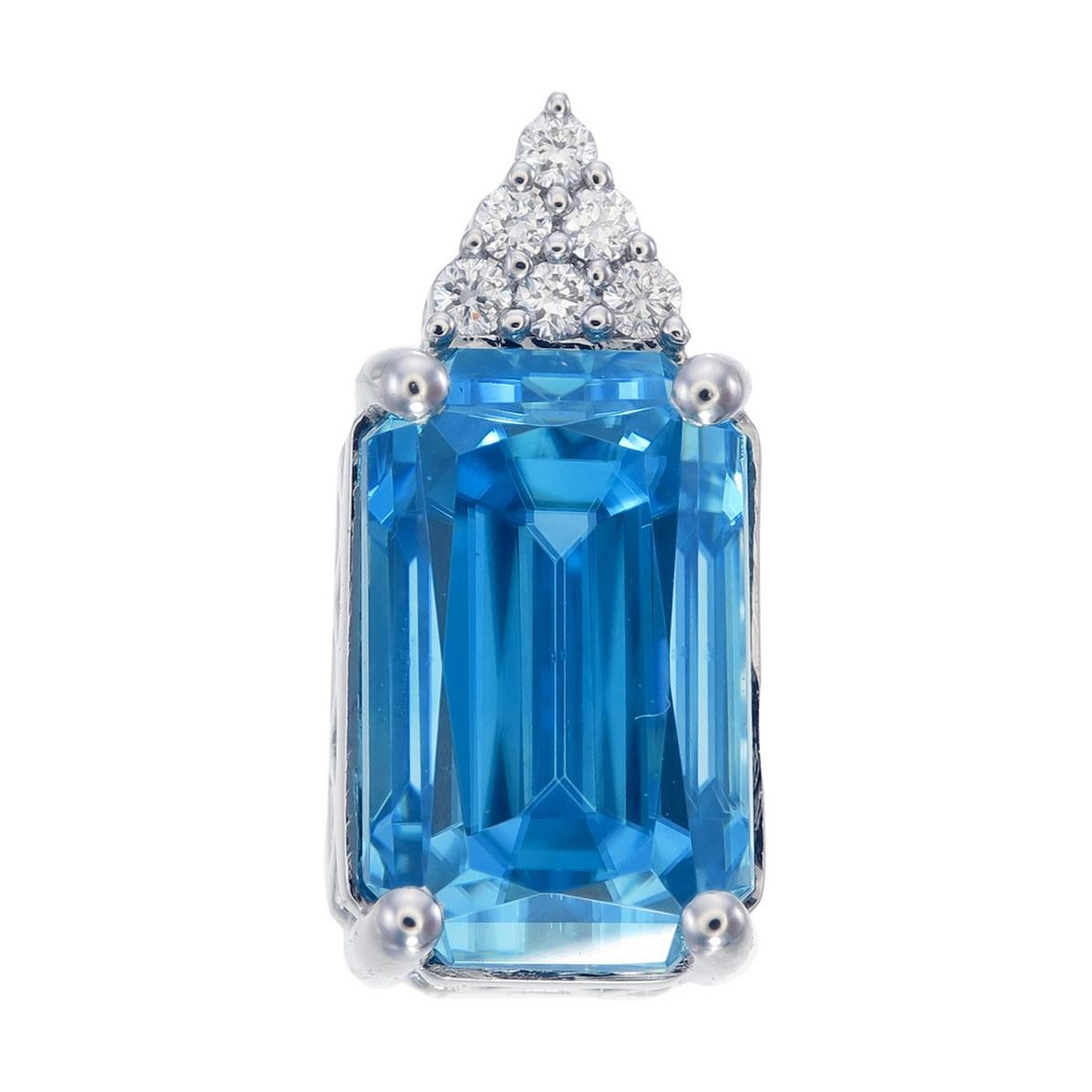 Moderne Orloff of Denmark Pendentif en platine avec zircon bleu naturel de 7,12 carats en vente