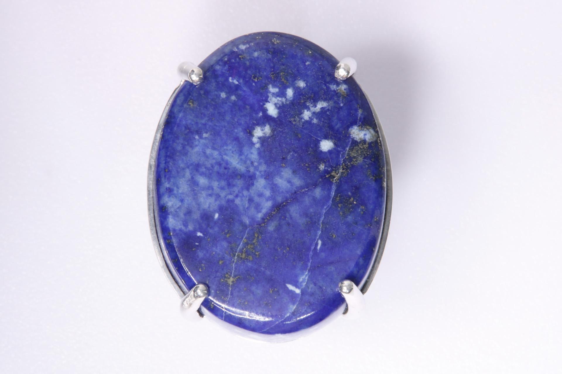 Orloff of Denmark, Stunning 103 carat Lapis Lazuli Ring in 925 Sterling Silver In New Condition For Sale In Hua Hin, TH