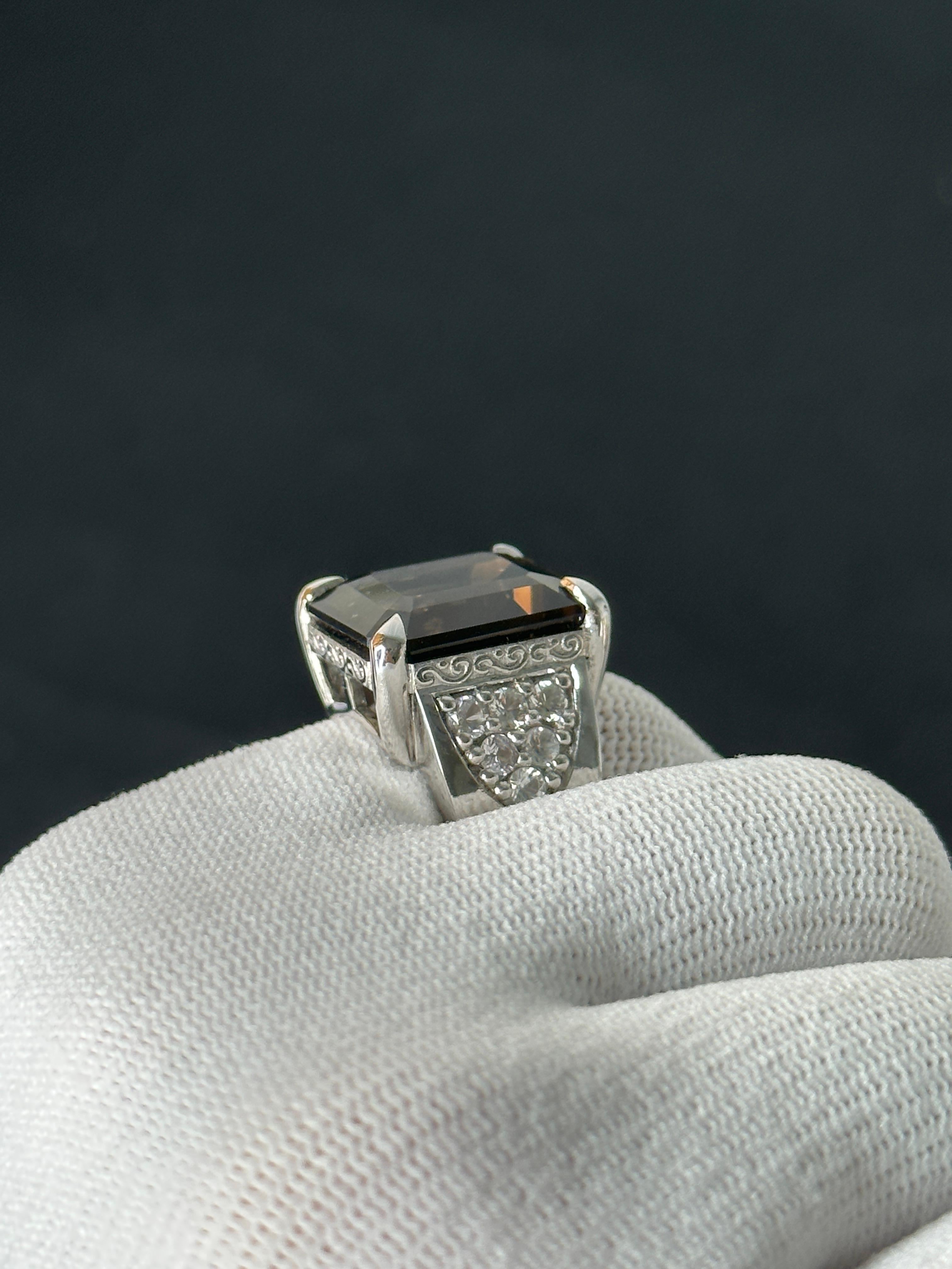 Orloff of Denmark, Smoky Quartz & Sapphire Ring set in 925 Sterling Silver In New Condition For Sale In Hua Hin, TH