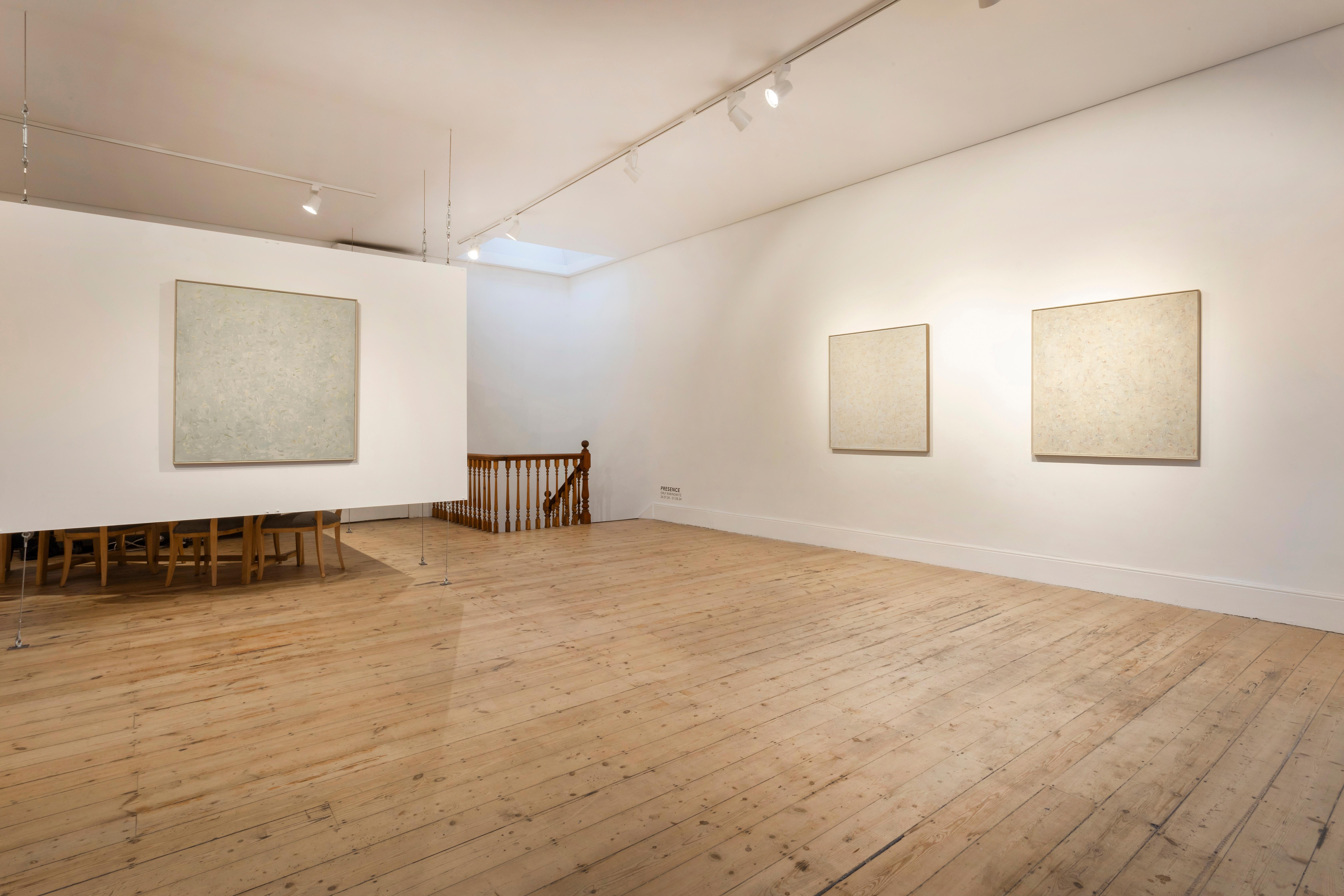 Orly Rabinowitz’s second solo exhibition with EBONY/CURATED unveils the artist’s latest body of work and weaves a richly textured narrative on her connection to both our external and internal landscapes. Surrounded by the stark beauty of the
