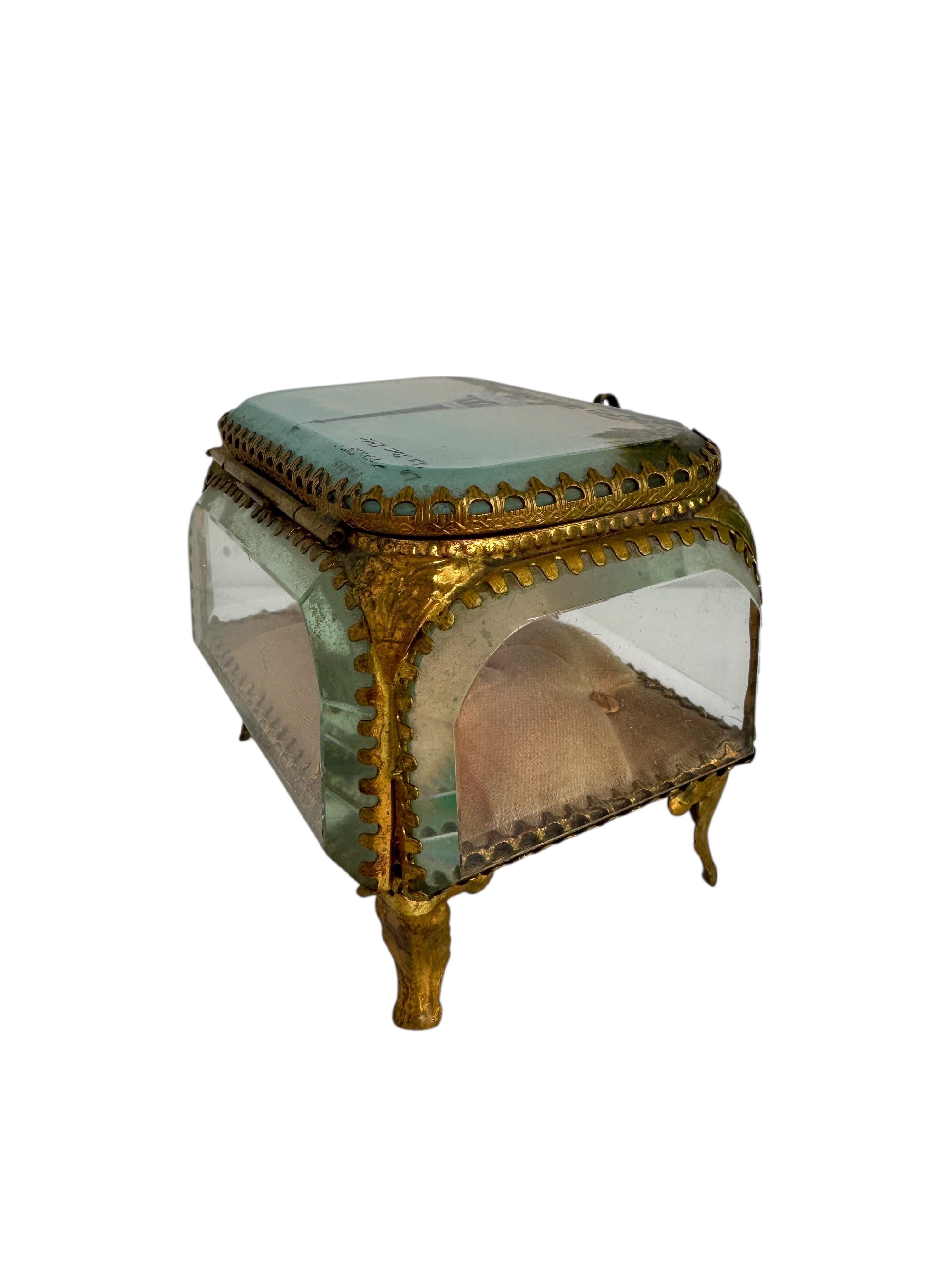 Early 20th Century Ormolu and Glass Souvenir Trinket Jewelry Box, Paris la Tour Eiffel, circa 1900s For Sale