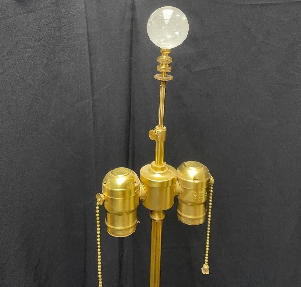 Vogel-Kandelaberlampen aus Goldbronze und Bergkristall, im französischen Louis XV.-Stil im Angebot 7