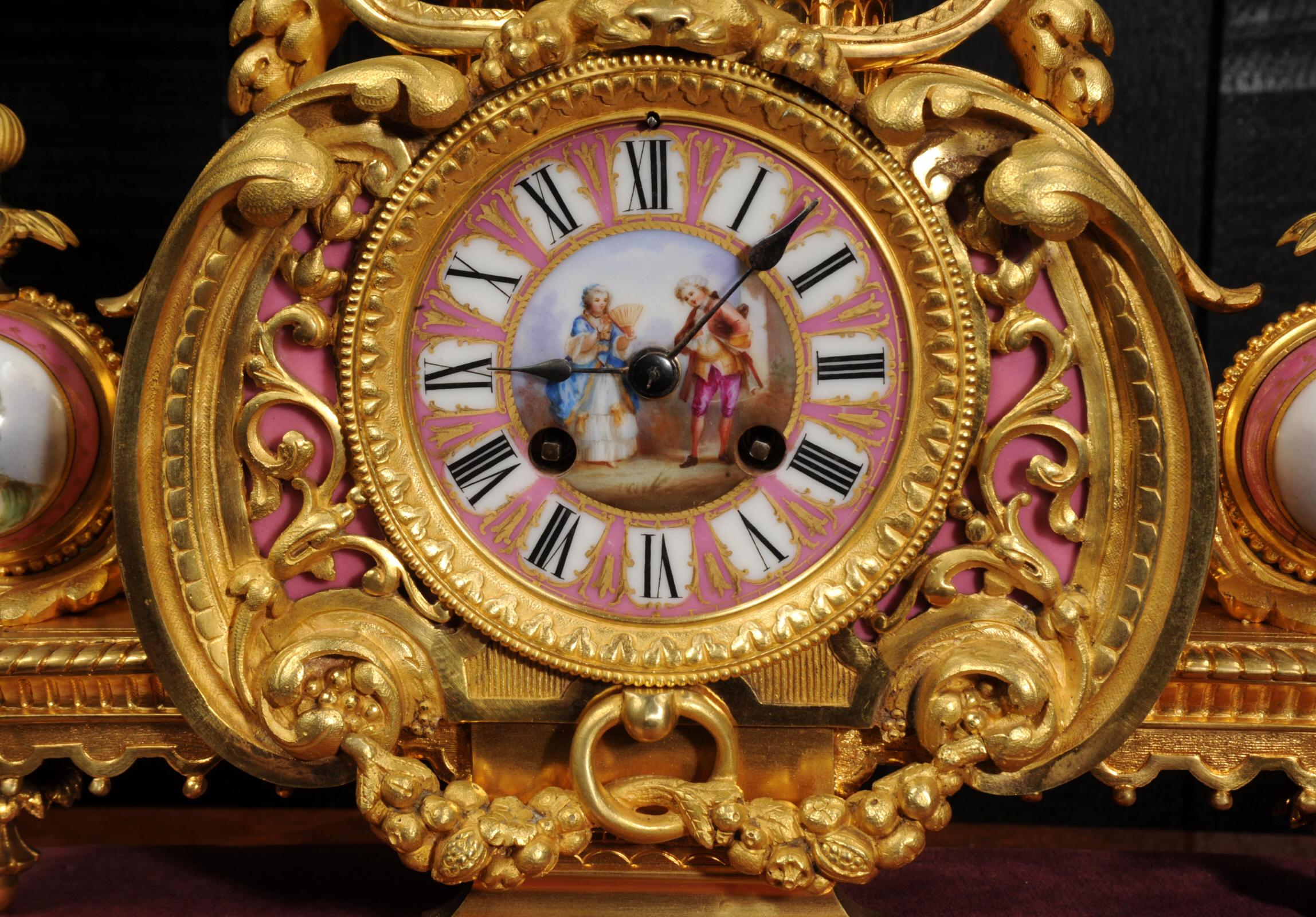 Horloge française d'antiquités en bronze doré et porcelaine de Sèvres par Achille Brocot en vente 3