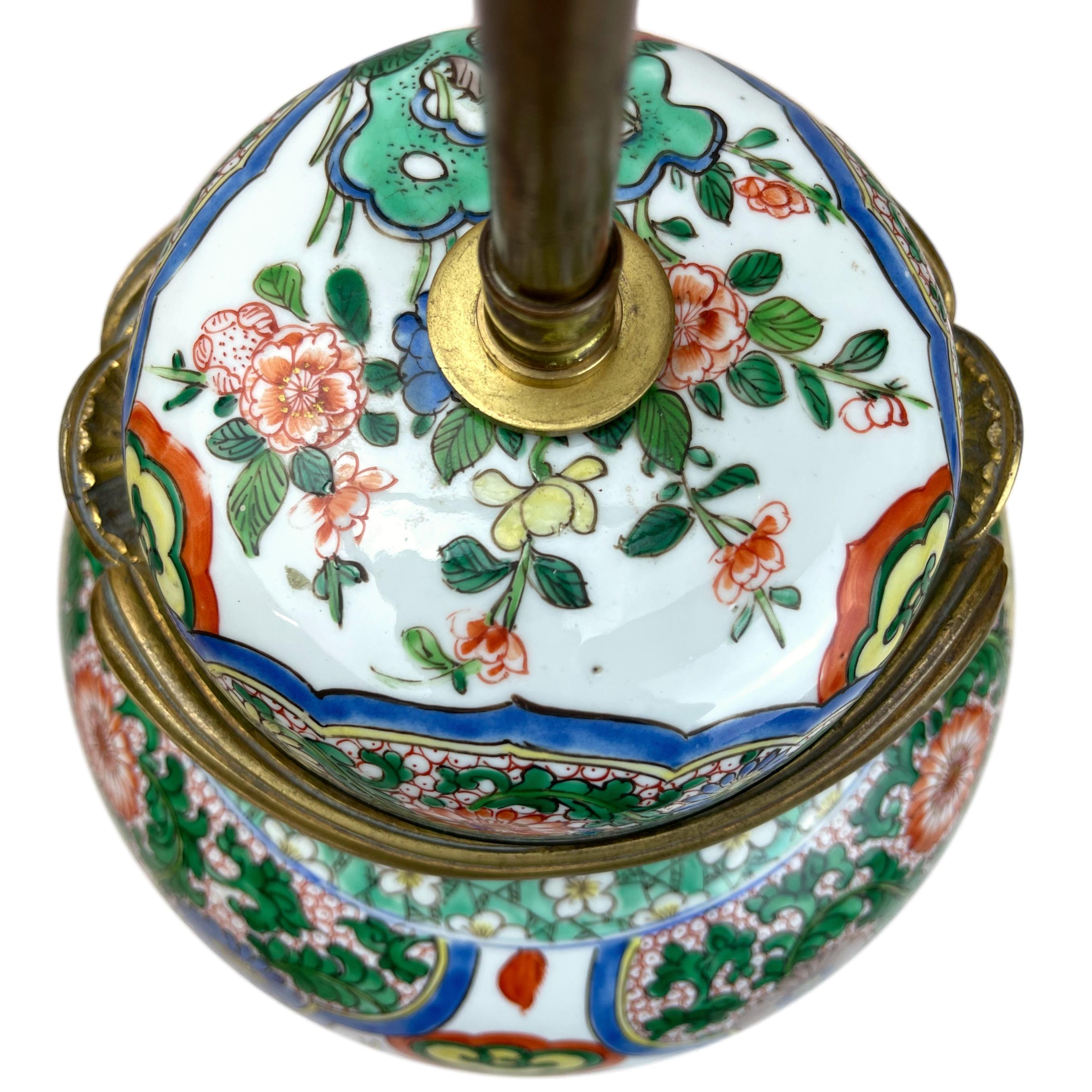 Chinese Export Porcelain Temple Jar French Bronze Ormolu-Mounted Lamp 8