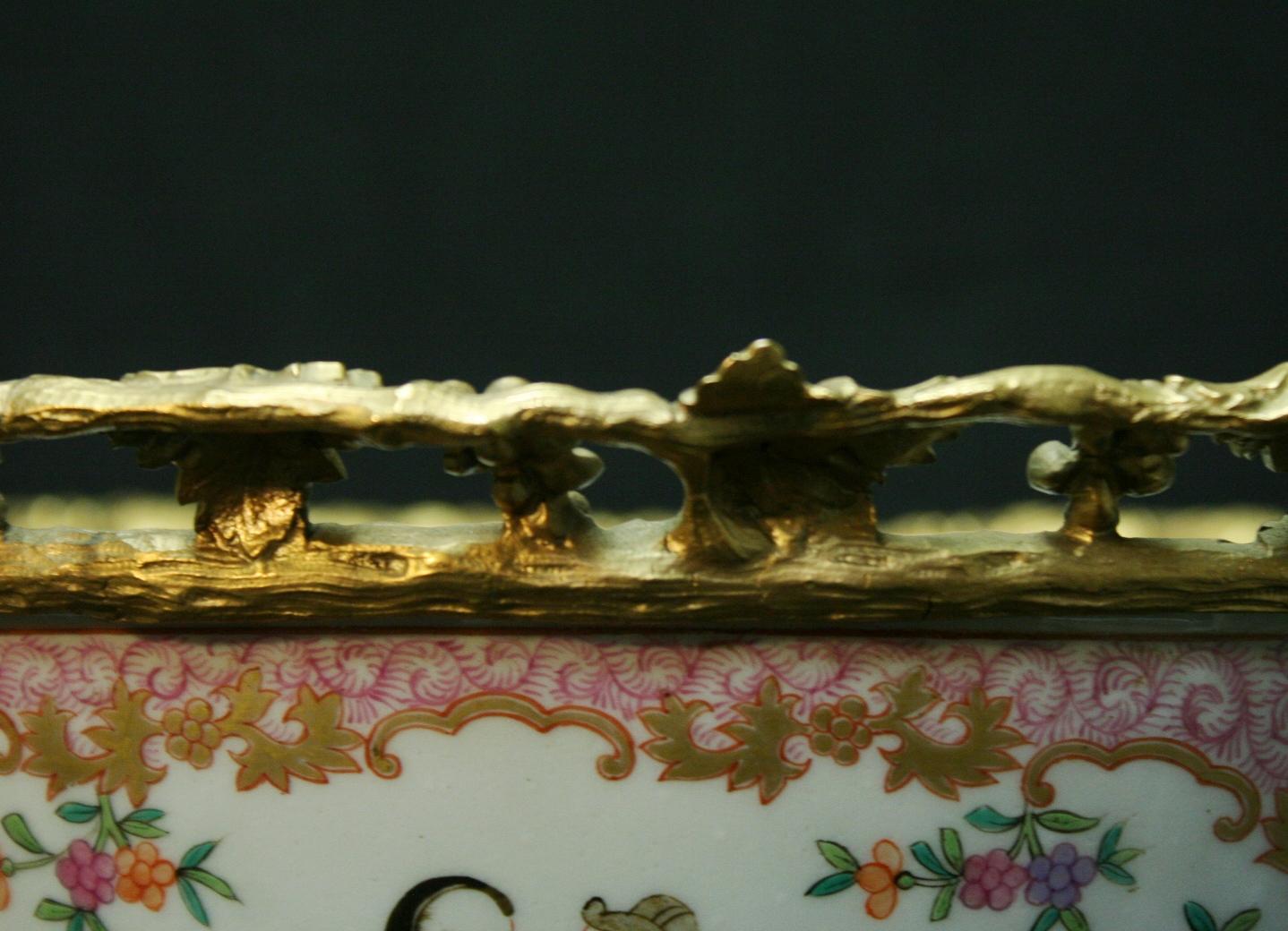 Ormolu Mounted Chinese Porcelain Bowl Centerpiece, 19th Century 10