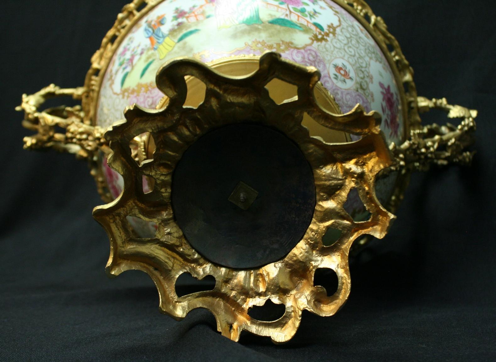 Ormolu Mounted Chinese Porcelain Bowl Centerpiece, 19th Century 13