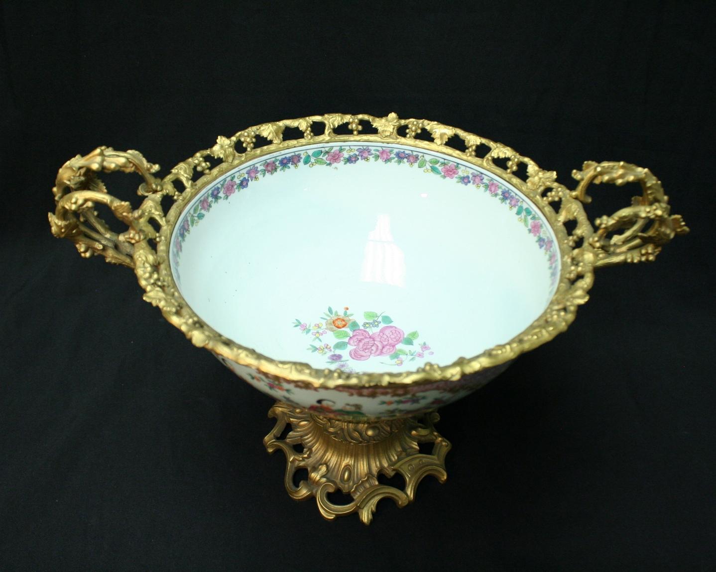 Ormolu Mounted Chinese Porcelain Bowl Centerpiece, 19th Century 2