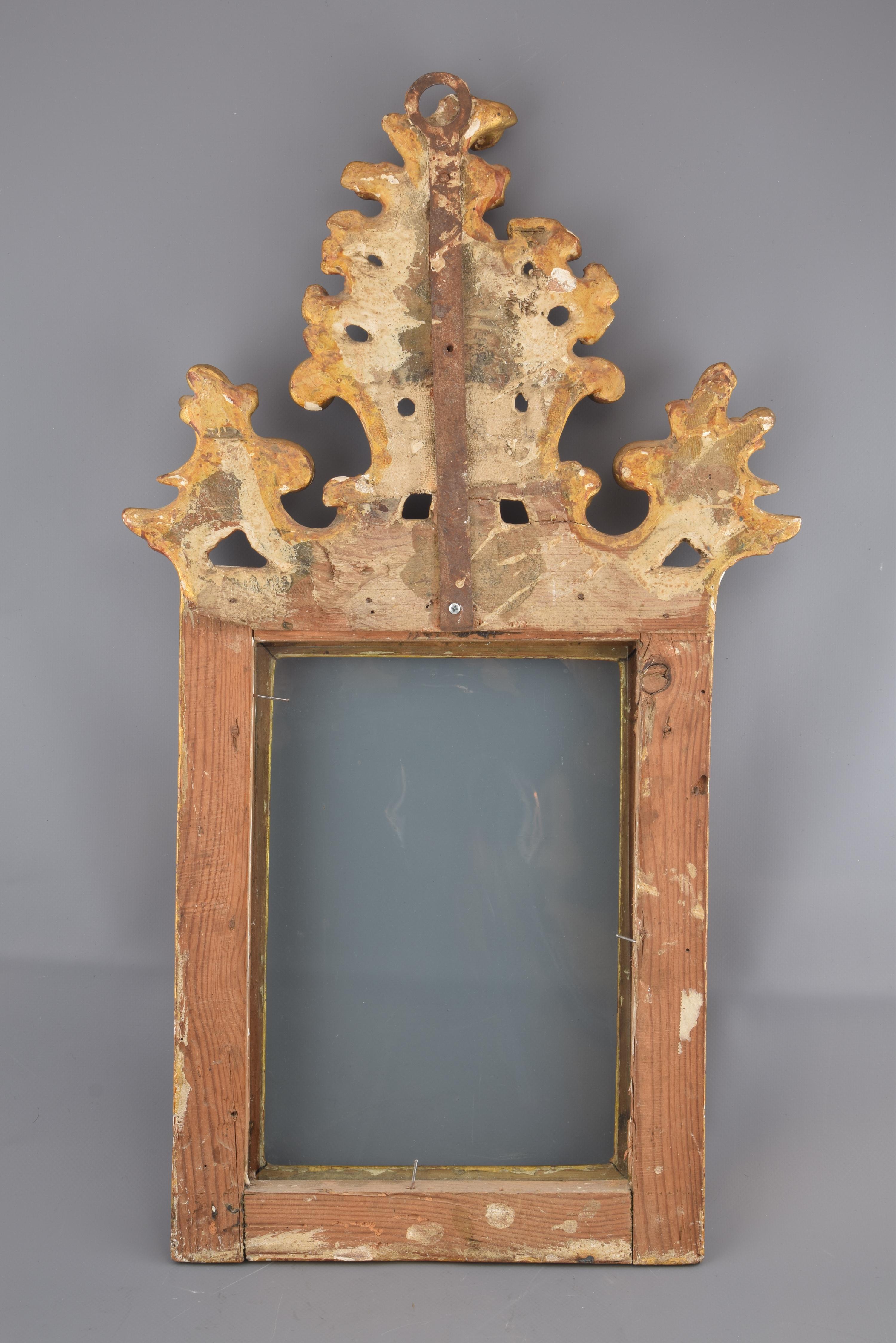 Cadre de miroir ornemental, bois doré, 18ème siècle Abîmé - En vente à Madrid, ES