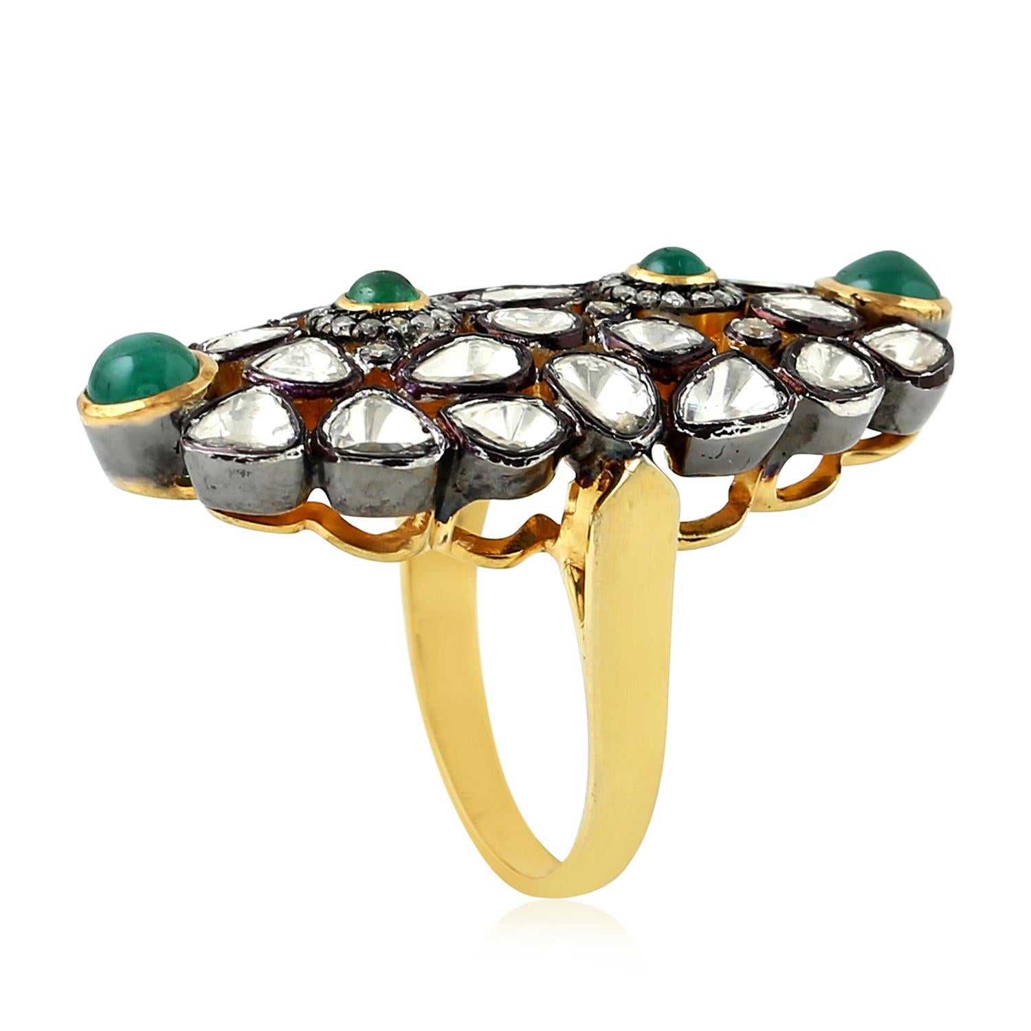 18KT 1.950g
Diamond 3.64ct
SiIver 8.522g
Emerald 1.25ct
Ring Size US-7