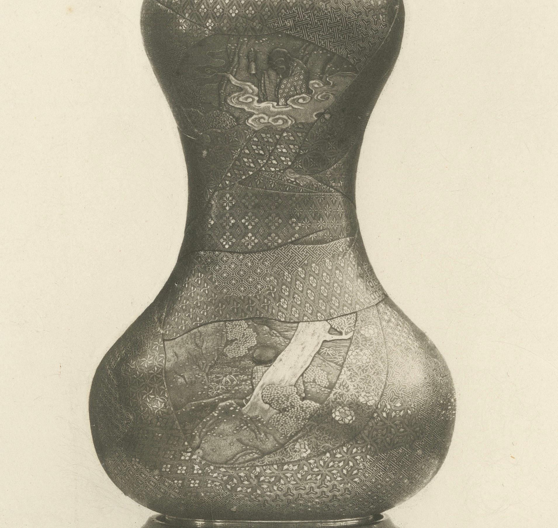 The Ornamental Vases with Narrative - Heliograph aus Audsley's Japanese Art, 1884 (Papier) im Angebot