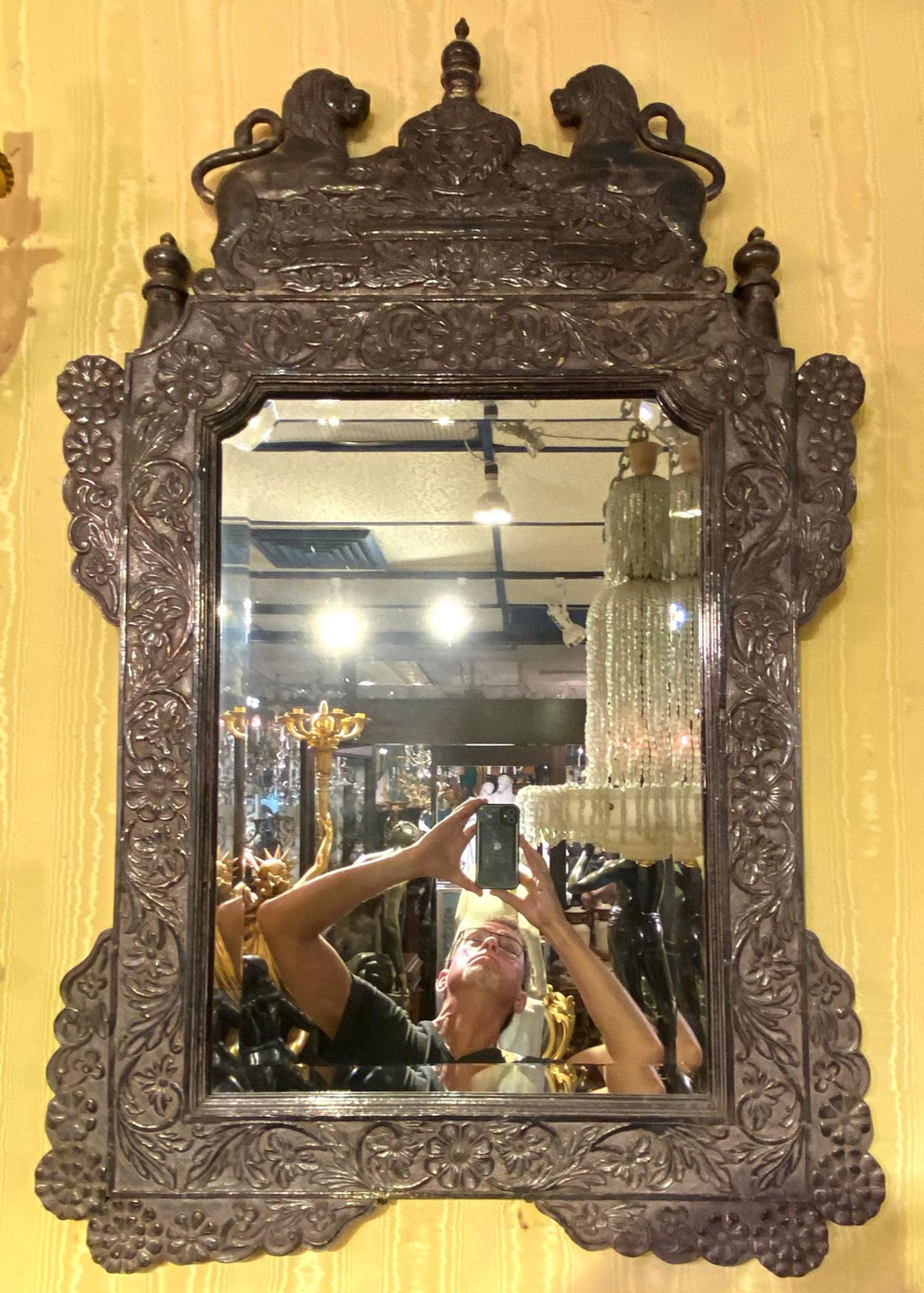 Victorien tardif Miroir indien orné du 19ème siècle en argent lavé en vente