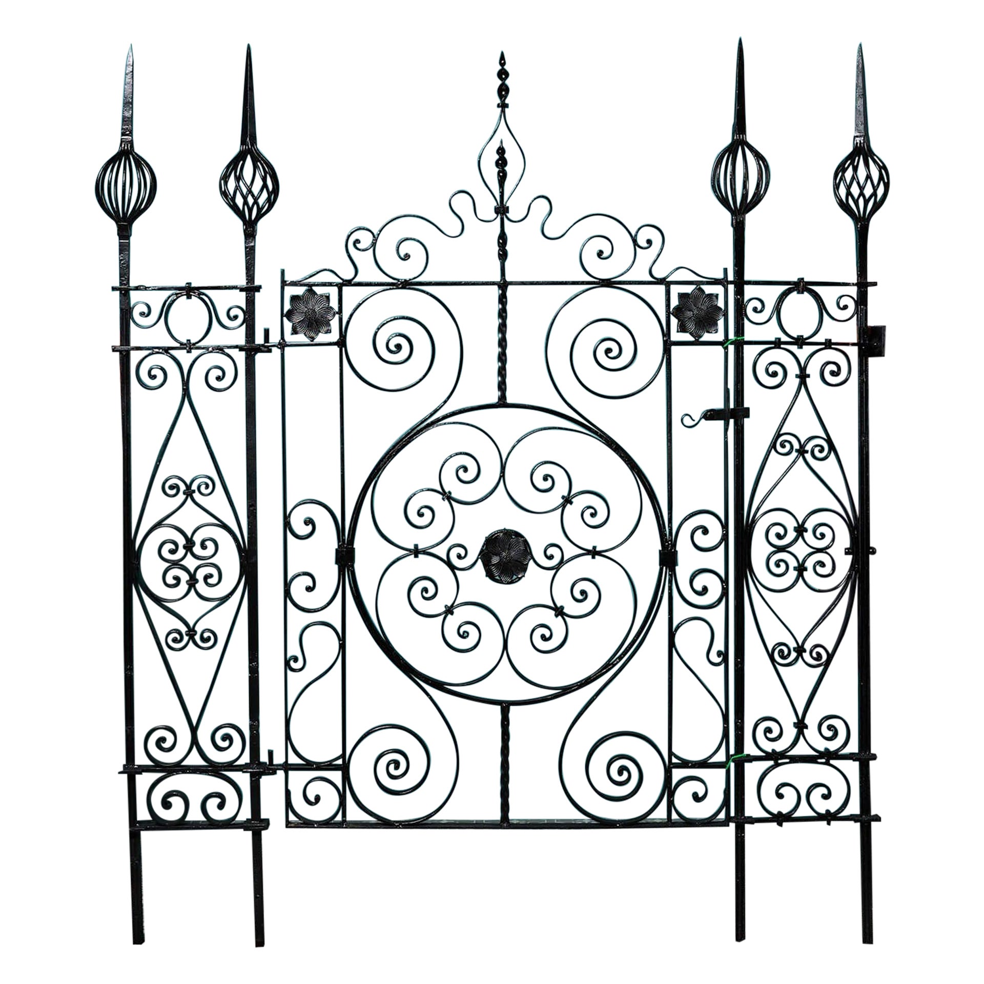 Cancello pedonale ornato in ferro battuto francese del 19° secolo con paletti