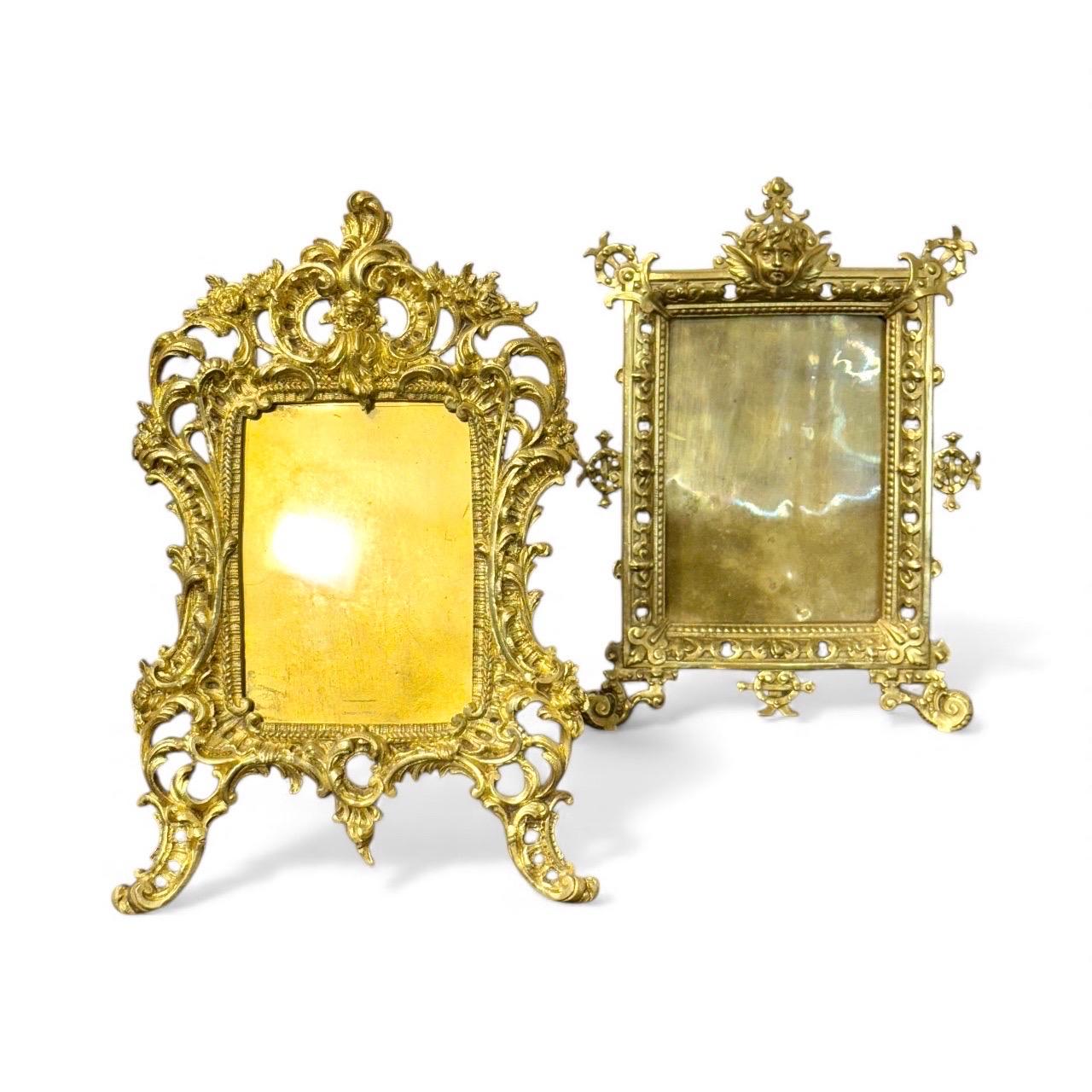 Ornate 19th-Century Gilt Bronze Tabletop Frame with Cherub Motif For Sale 5