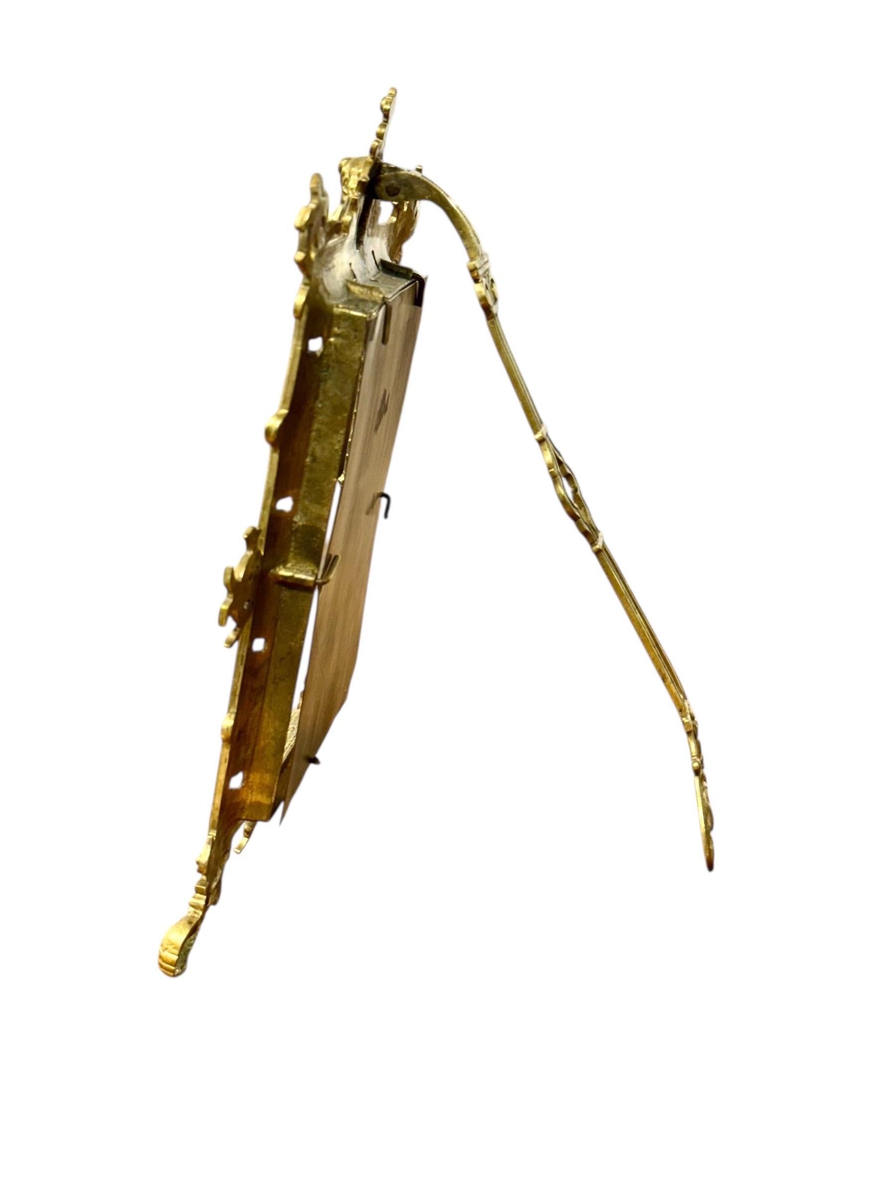 Ornate 19th-Century Gilt Bronze Tabletop Frame with Cherub Motif For Sale 11