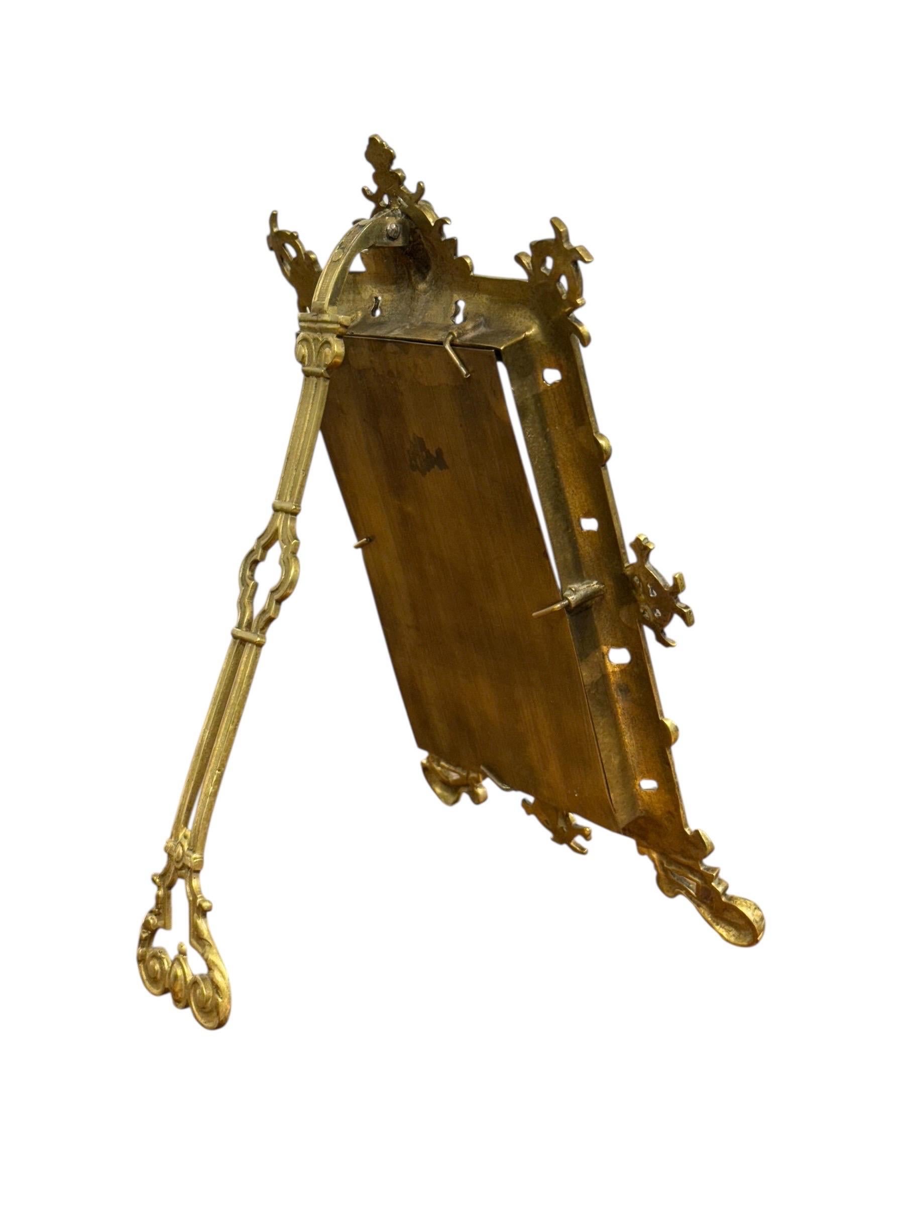 French Ornate 19th-Century Gilt Bronze Tabletop Frame with Cherub Motif For Sale