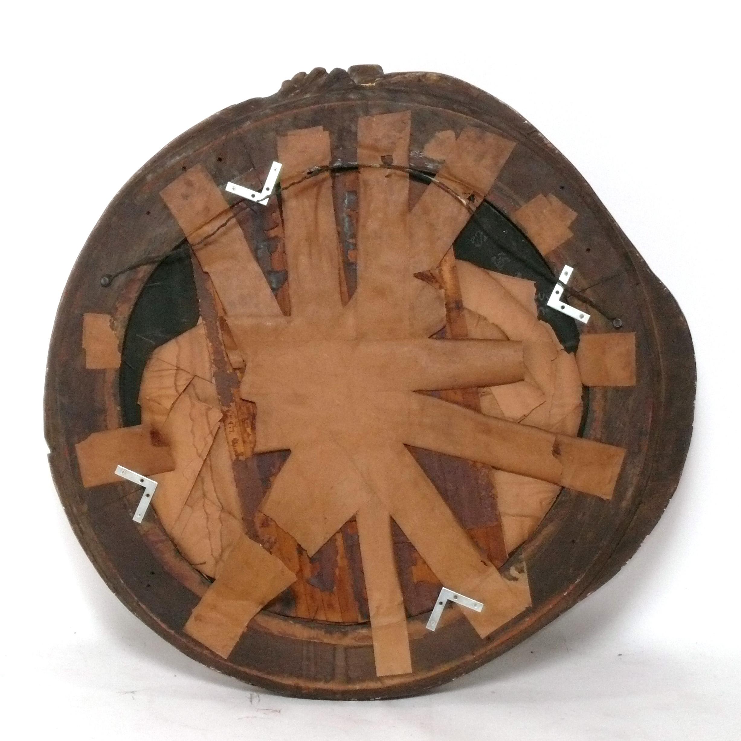 Doré Miroir doré orné du 19ème siècle avec une merveilleuse patine 37