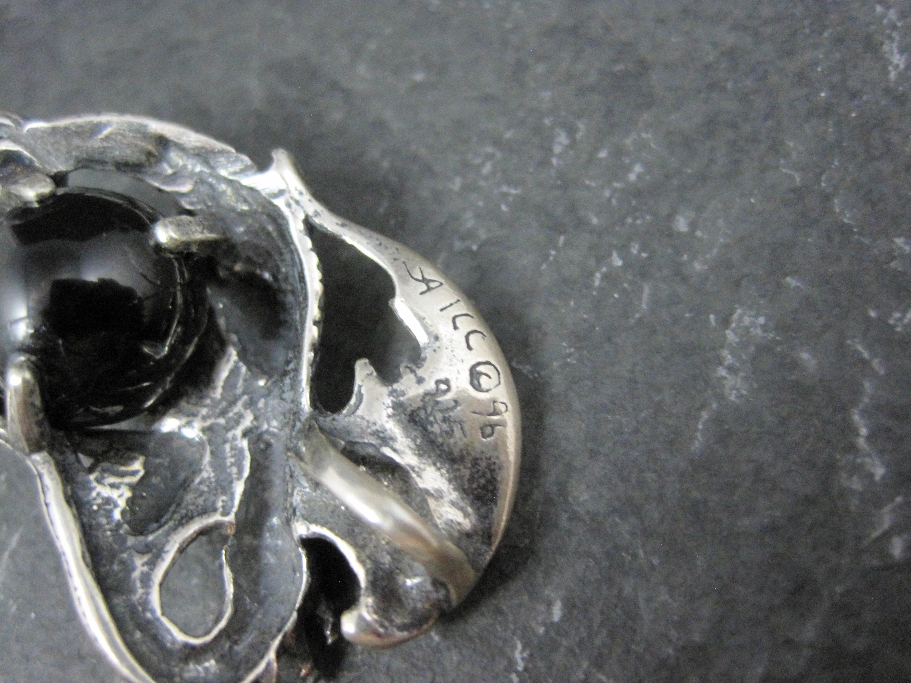 Verzierter 3D Vintage Sterlingsilber-D Drachen-Anhänger aus schwarzem Onyxkugel, Vintage im Angebot 13