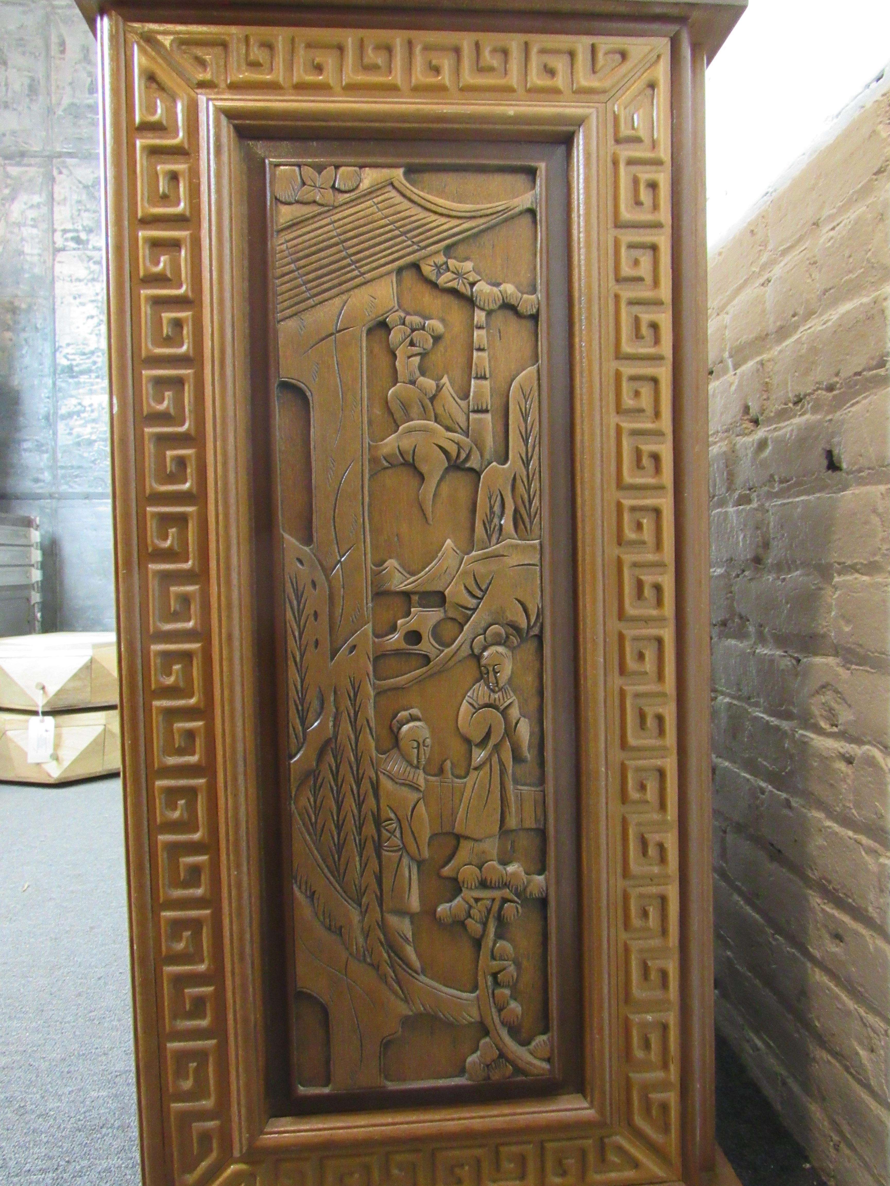 Ornate Asian Themed Bar 6