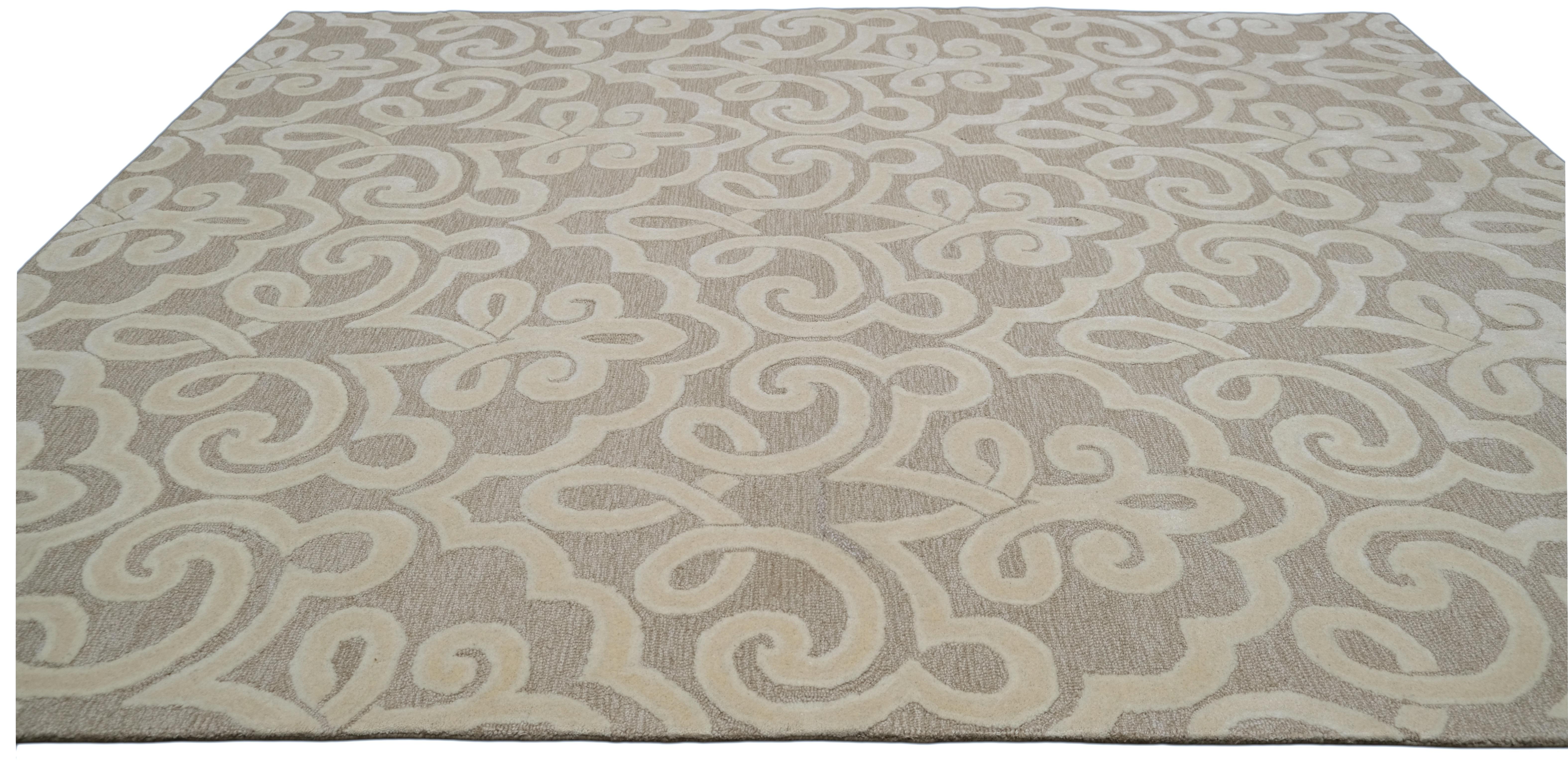 Verzierter beigefarbener Blumenmotiv für einen raffinierten, eleganten ästhetischen Wollteppich 8'x10' (Handgefertigt) im Angebot