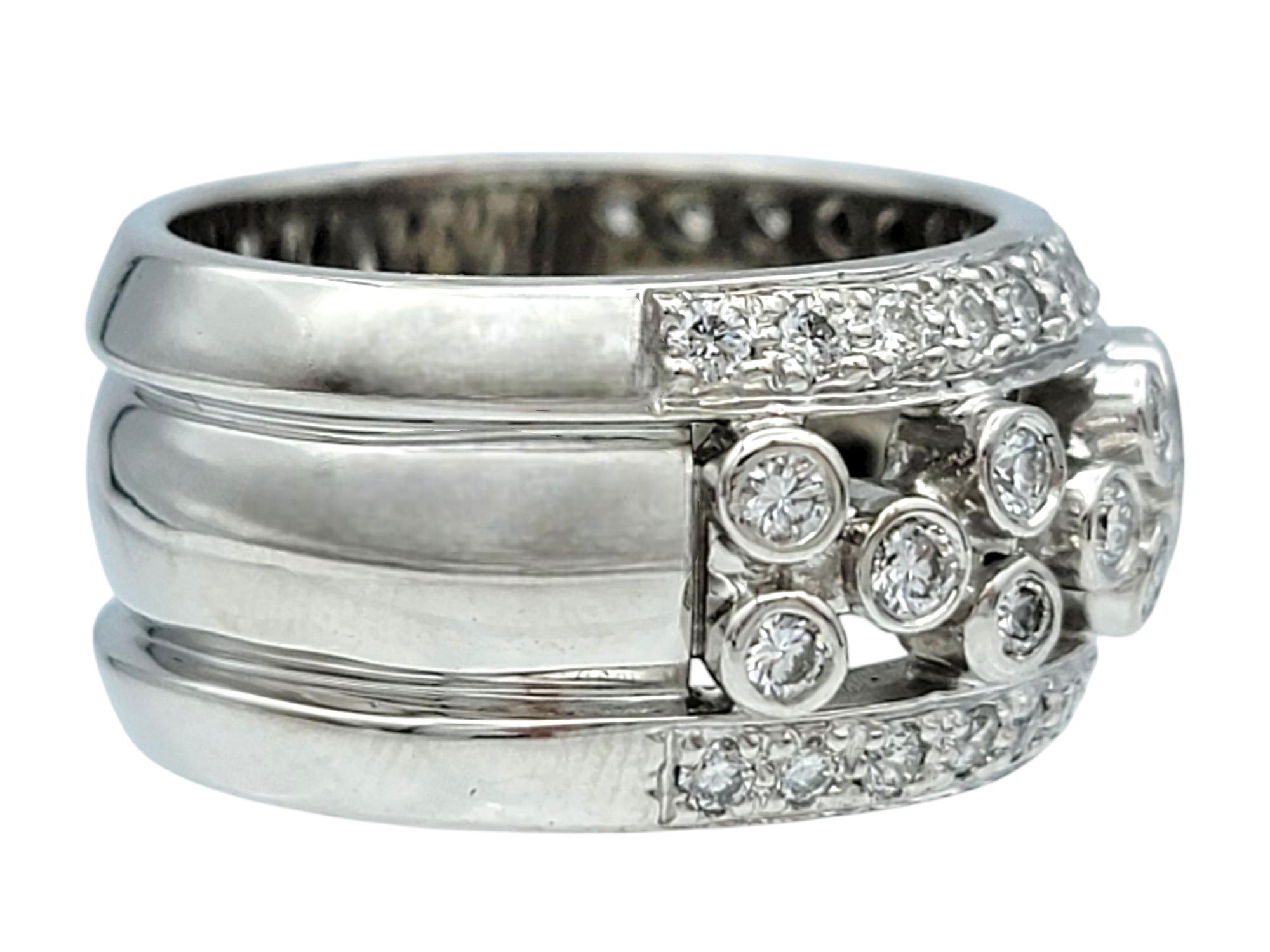 Anillo ornamentado de oro de 14 quilates con diamantes engastados en bisel estilo burbuja y banda ancha estriada Corte redondo en venta