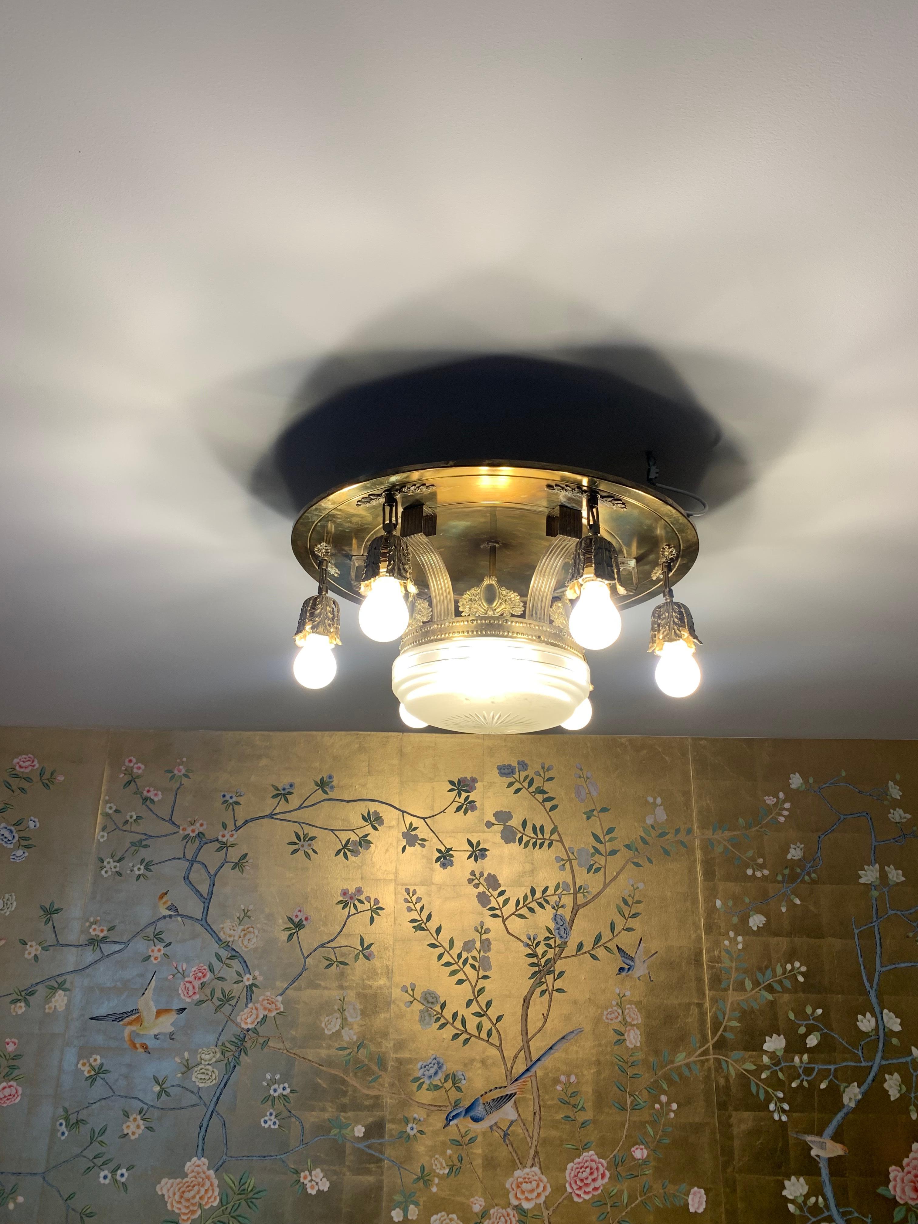Ornate Brass Ceiling Light with 6 Light Bulbs 20th Century For Sale 4
