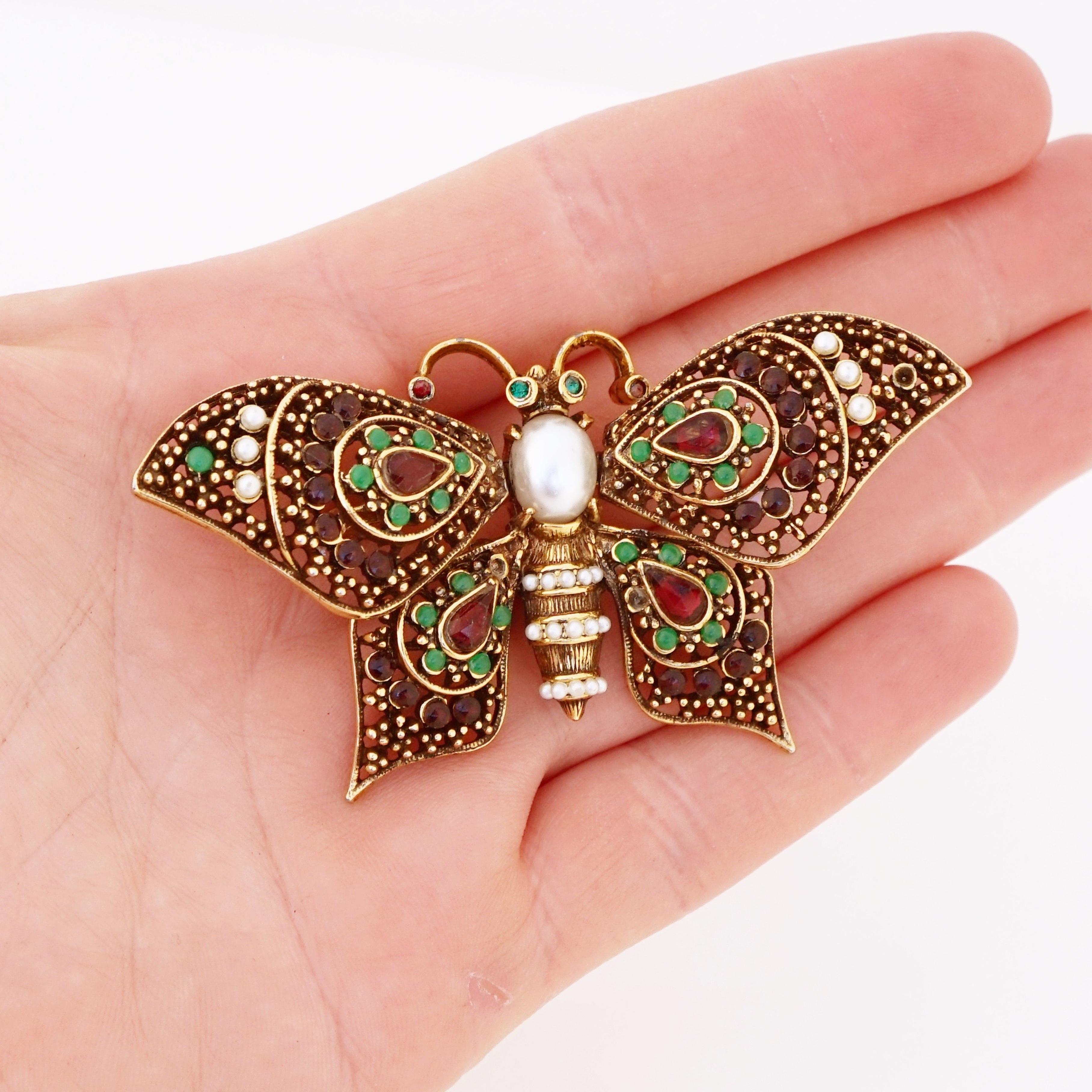 Ornate Butterfly Trembler Figural Brooch By Pauline Rader, 1970s In Good Condition In McKinney, TX