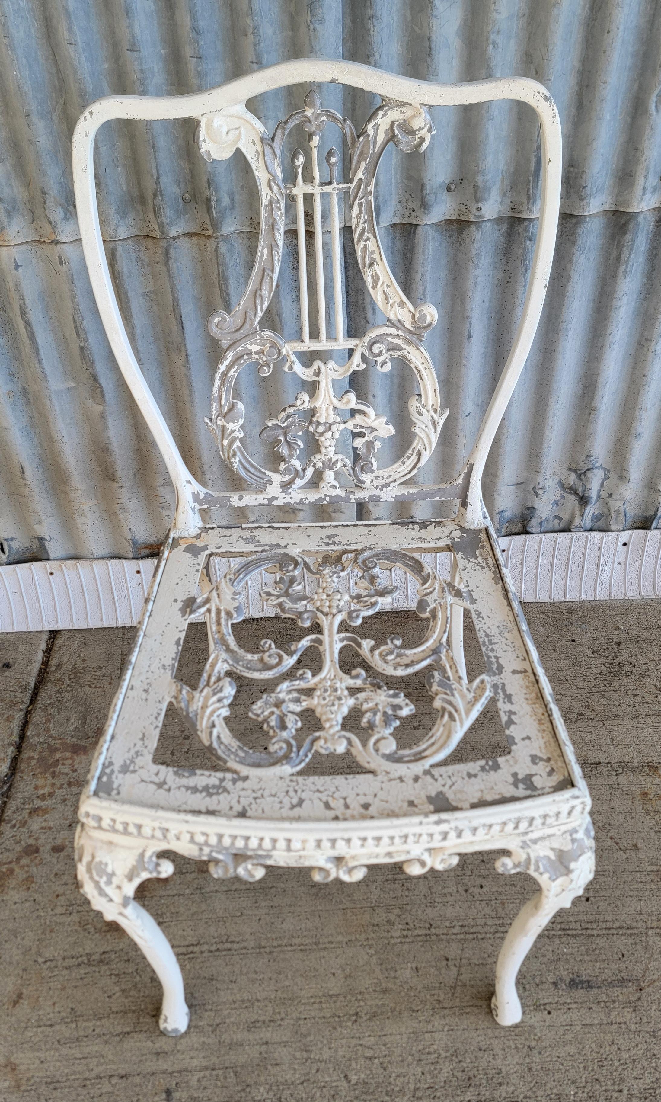 Ornate Cast Aluminium 5 Pieces Esstisch & Stühle Patio Set im Angebot 3