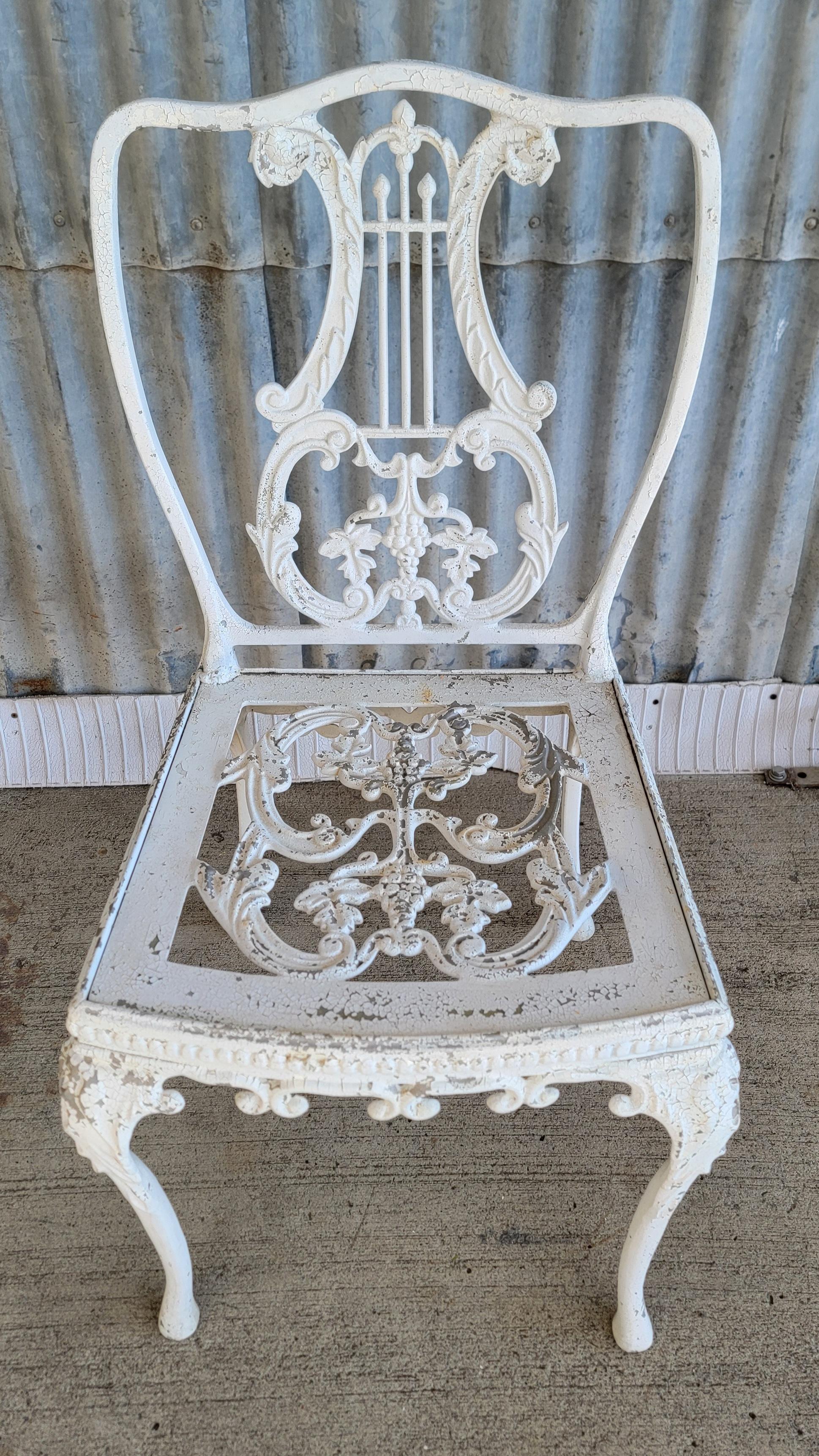 Ornate Cast Aluminium 5 Pieces Esstisch & Stühle Patio Set im Angebot 2